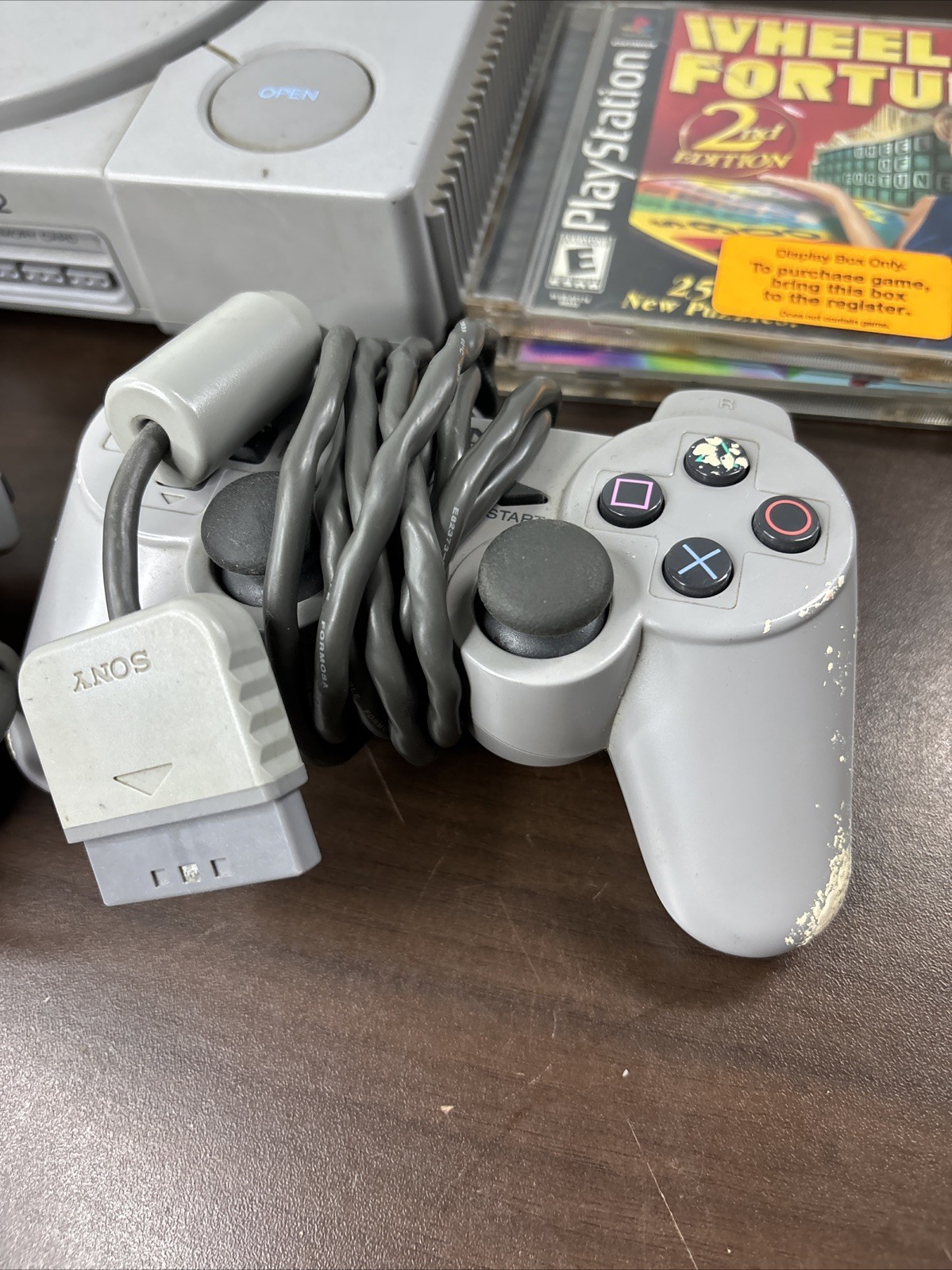 Sony PlayStation SCPH-7001 Gray Console Parts Only Controllers Games Cables