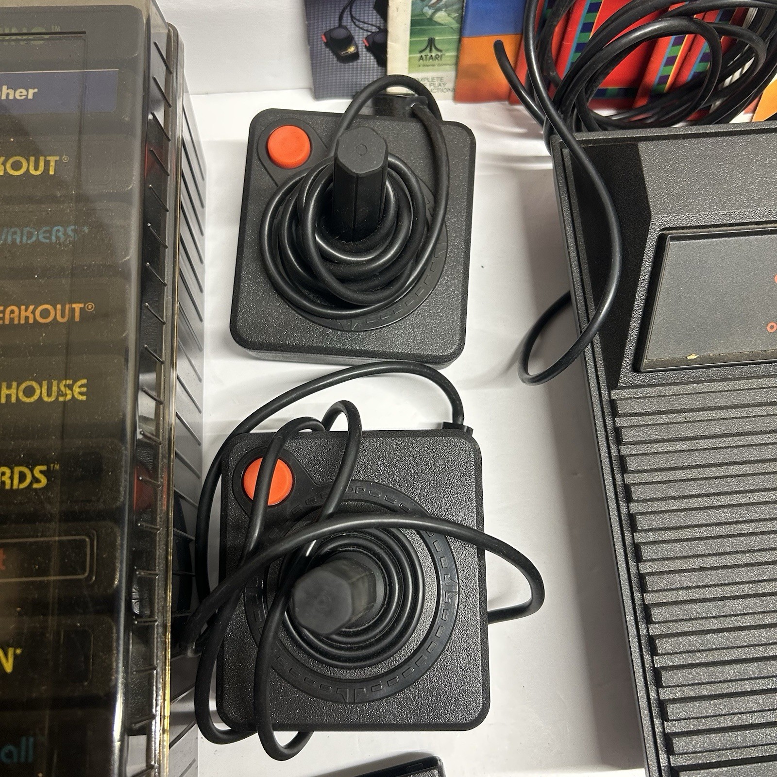 Vtg Atari 2600 Lot Console, 4 Controllers, 16 Games w/Instructions – Untested
