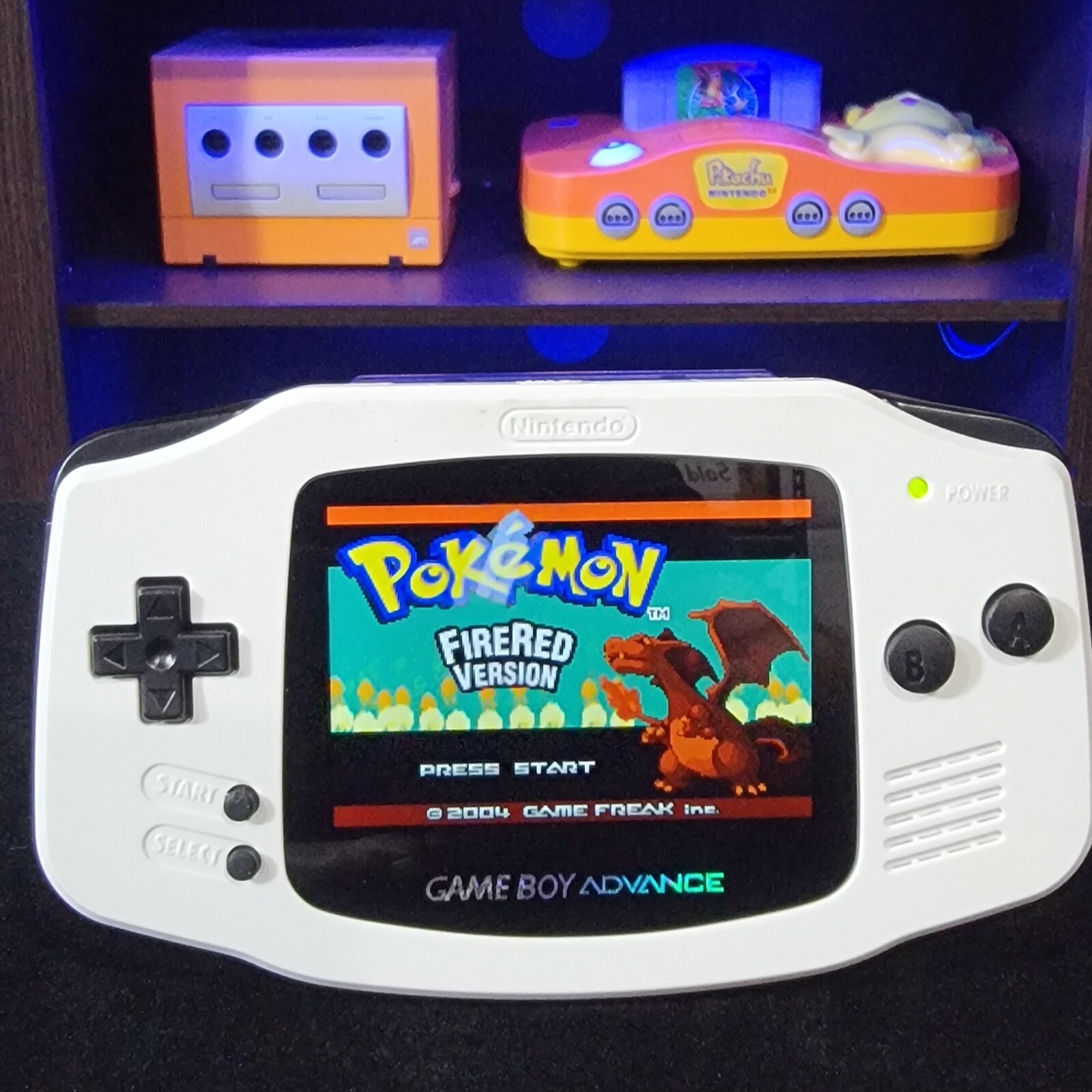 White Game Boy Advance GBA iPS LCD USB-C 1800 mAh Rechargeable Battery