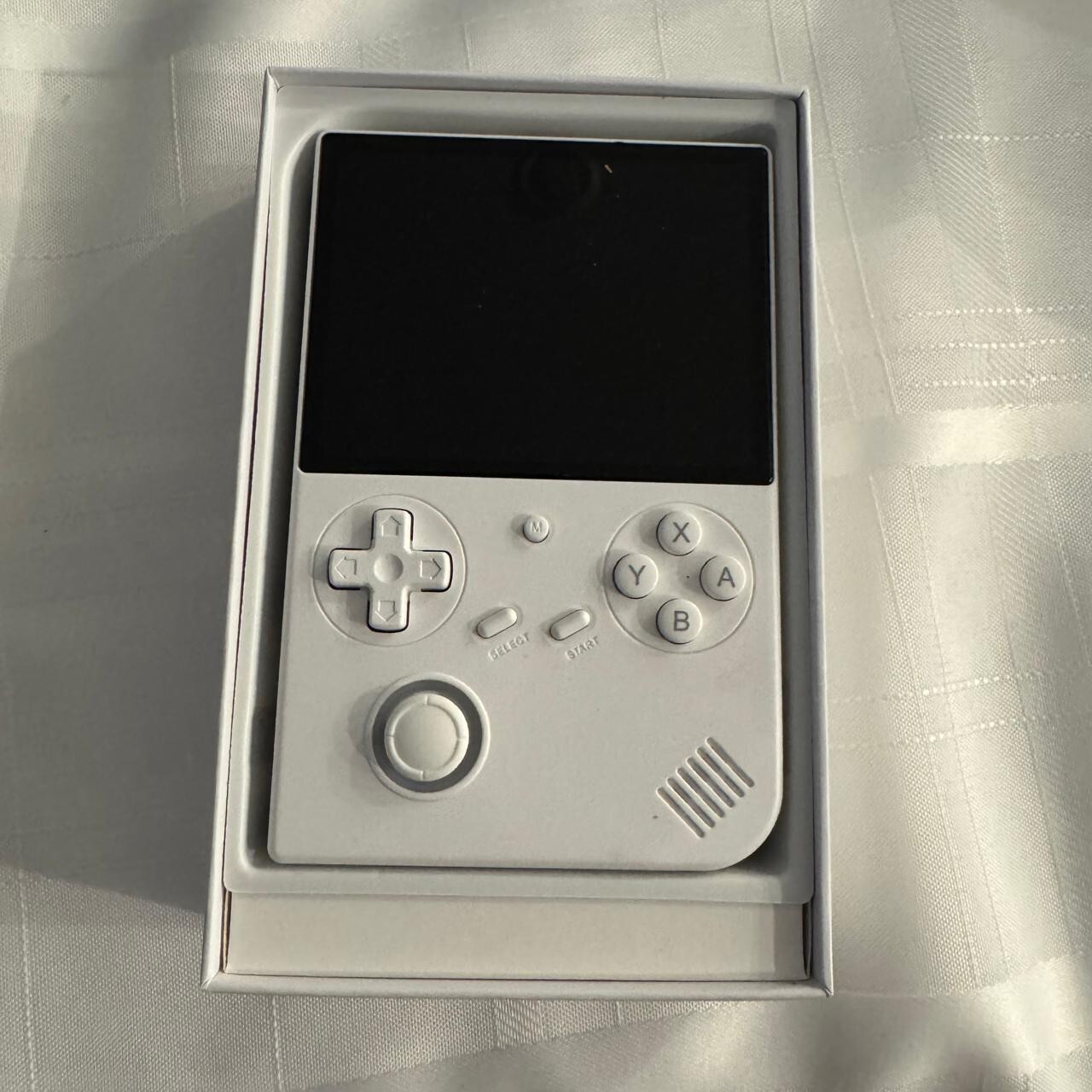 ANBERNIC RG40XXV Retro Handheld Game Console Linux 64-Bit 64G TF 5000+Games Gift