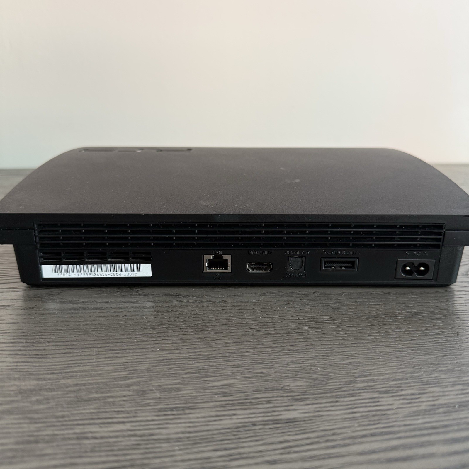 Sony PlayStation 3 PS3 Slim Console 320GB Black CECH-3001B with OEM Controller