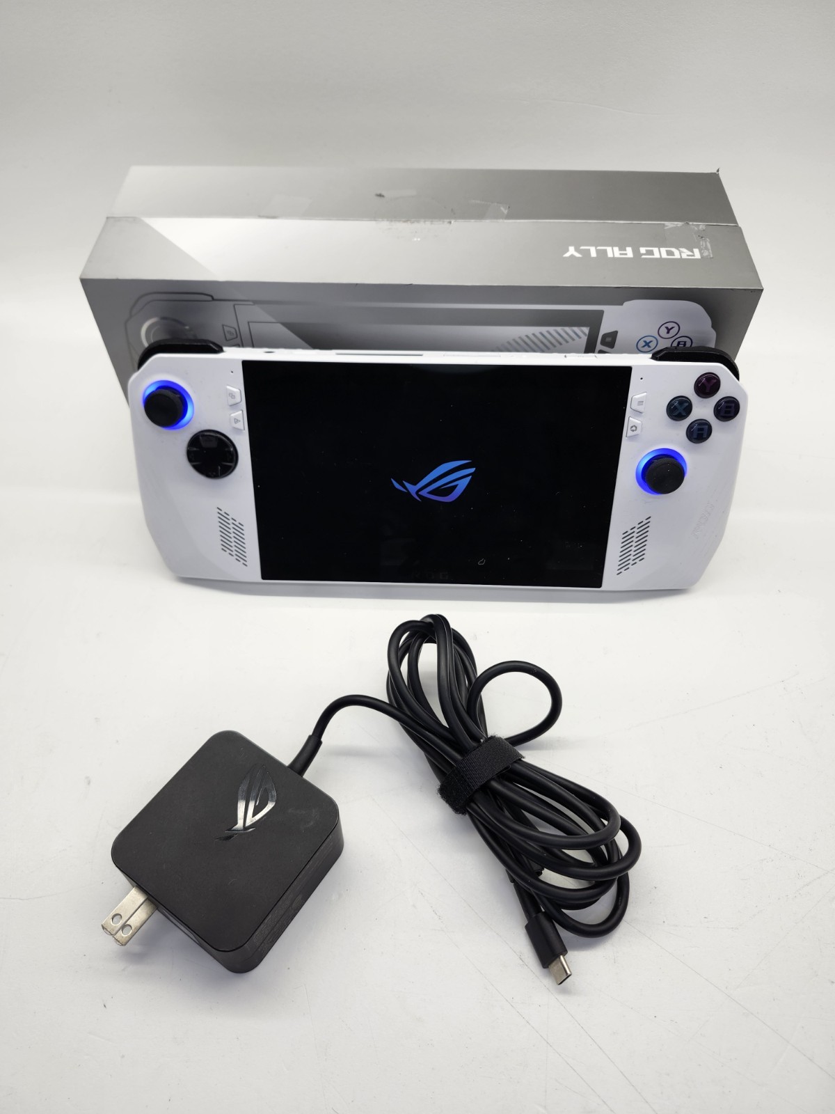 ASUS ROG Ally 512 GB Handheld System – White