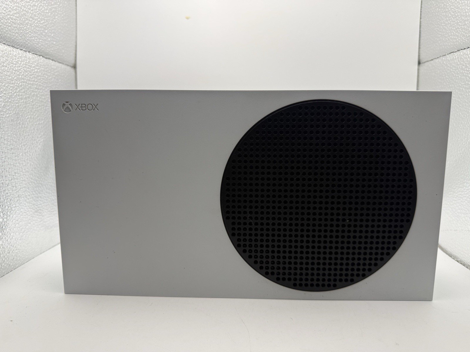 Microsoft Xbox Series S 512GB White Video Game Console W/ Wired Controller