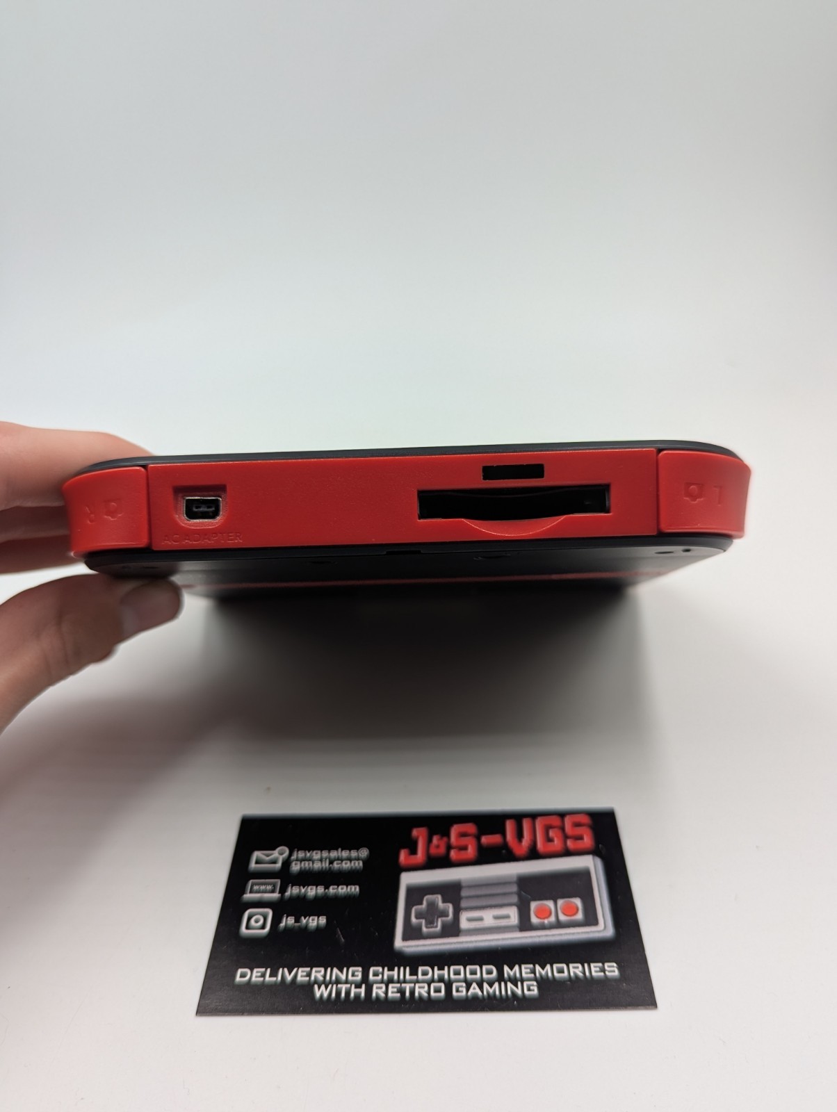 Nintendo 2DS Red/Black – Rough, Needs Thumbstick, Pokémon X + Crystal