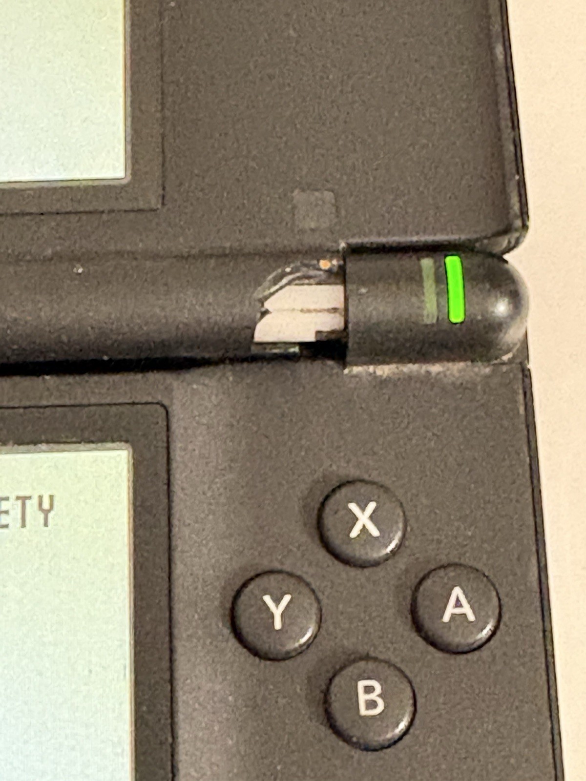 Nintendo DS Lite Black Broken Hinge Works Plays Both Sides Parts Or Repair READ