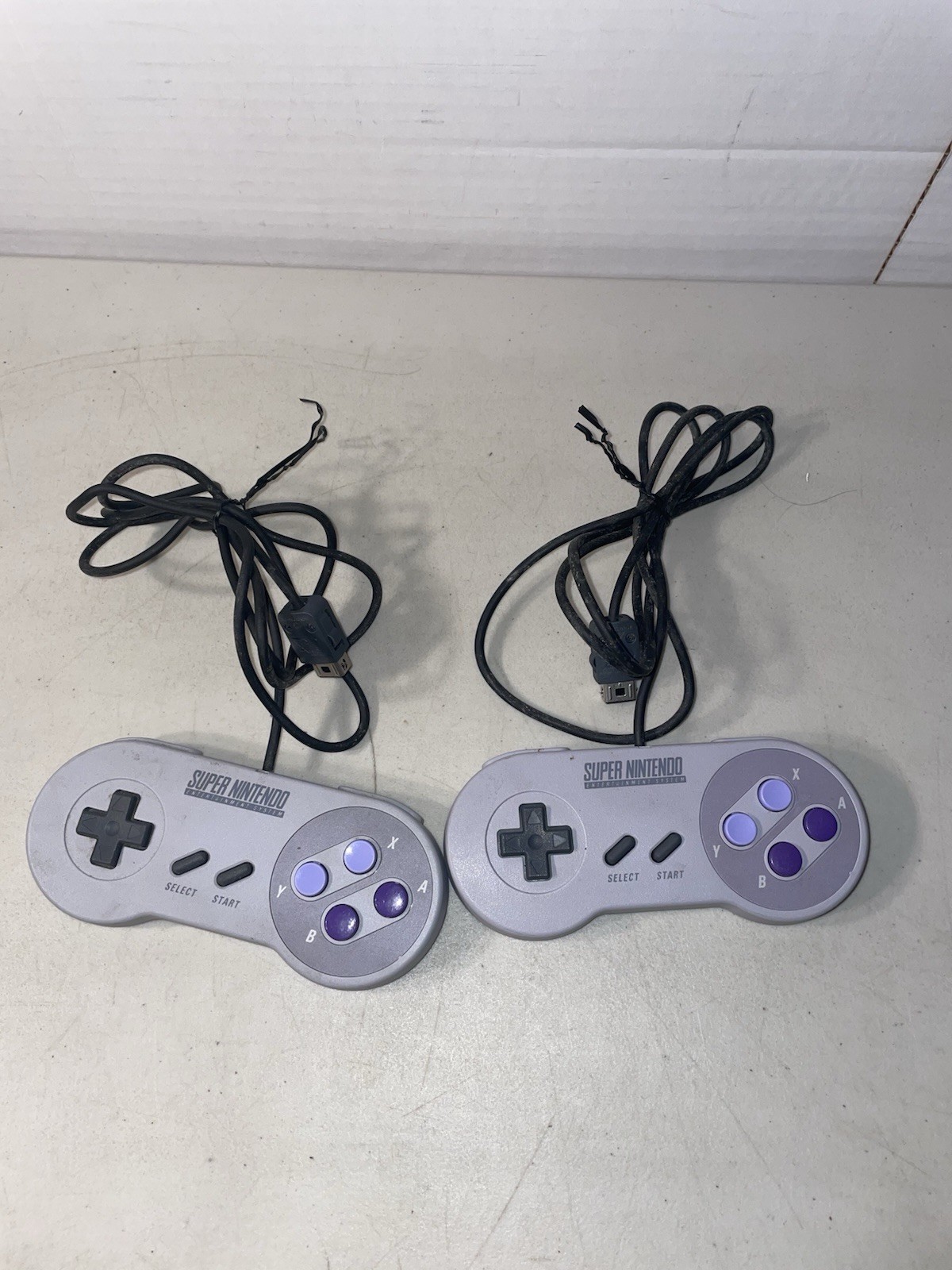 Nintendo Super NES Control Deck CLV-201 Console – 2 Controllers