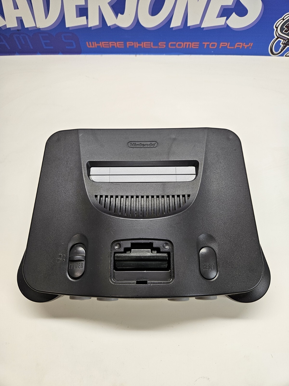 Nintendo 64 Console W/ Controller Jumper Pack & Cords