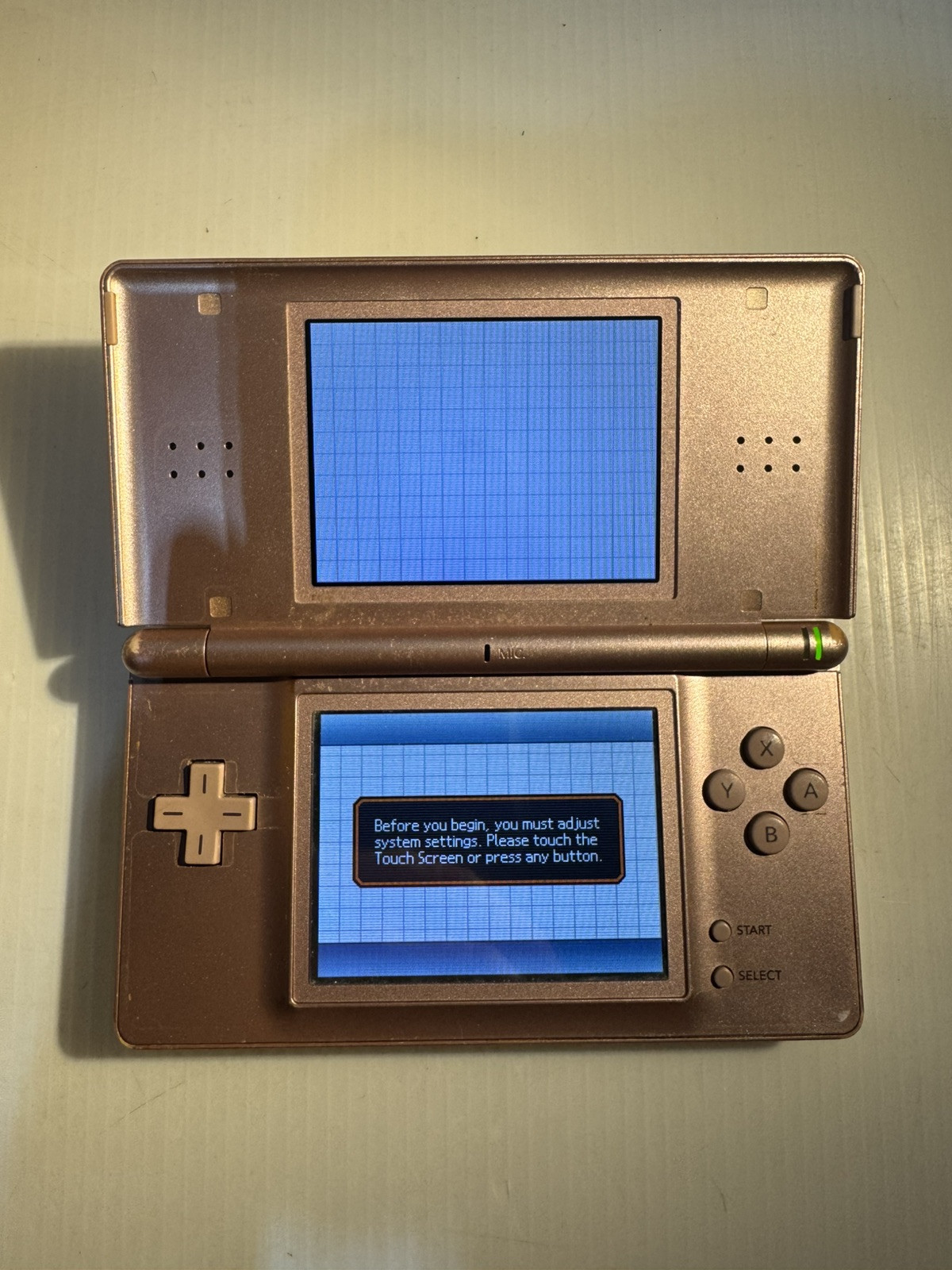 Nintendo DS Lite Video Game Console – Metallic Rose – Charger Included
