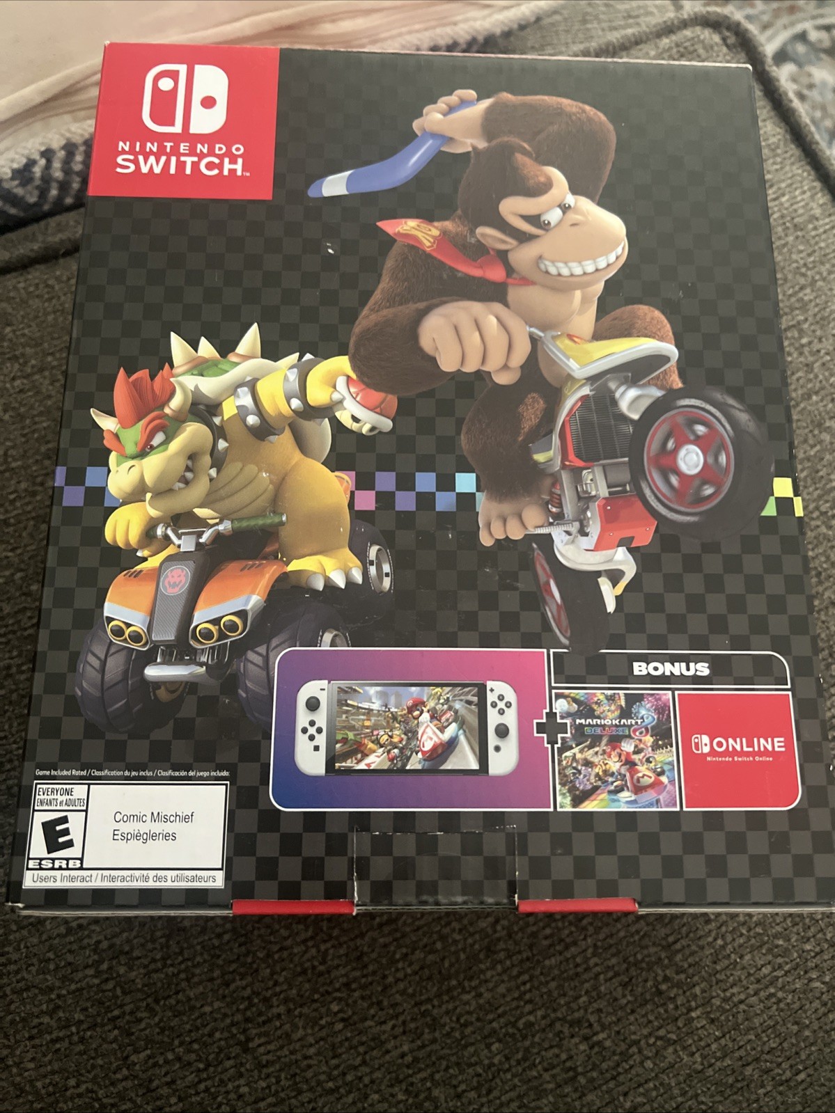 Nintendo Switch OLED 64GB Mario Kart 8 White Deluxe Bundle Console Brand New