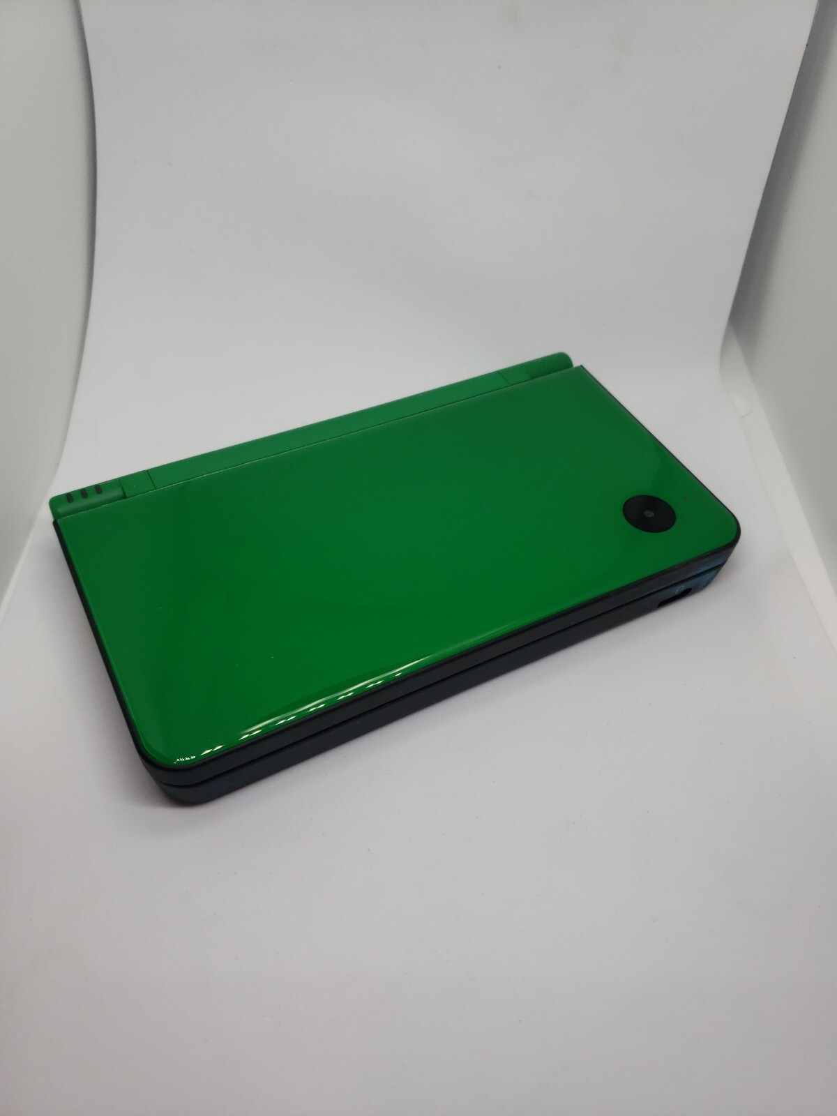 Nintendo DSi LL (JAPAN VERSION, Menu in Japan, USA Games work!) Ships from USA!!