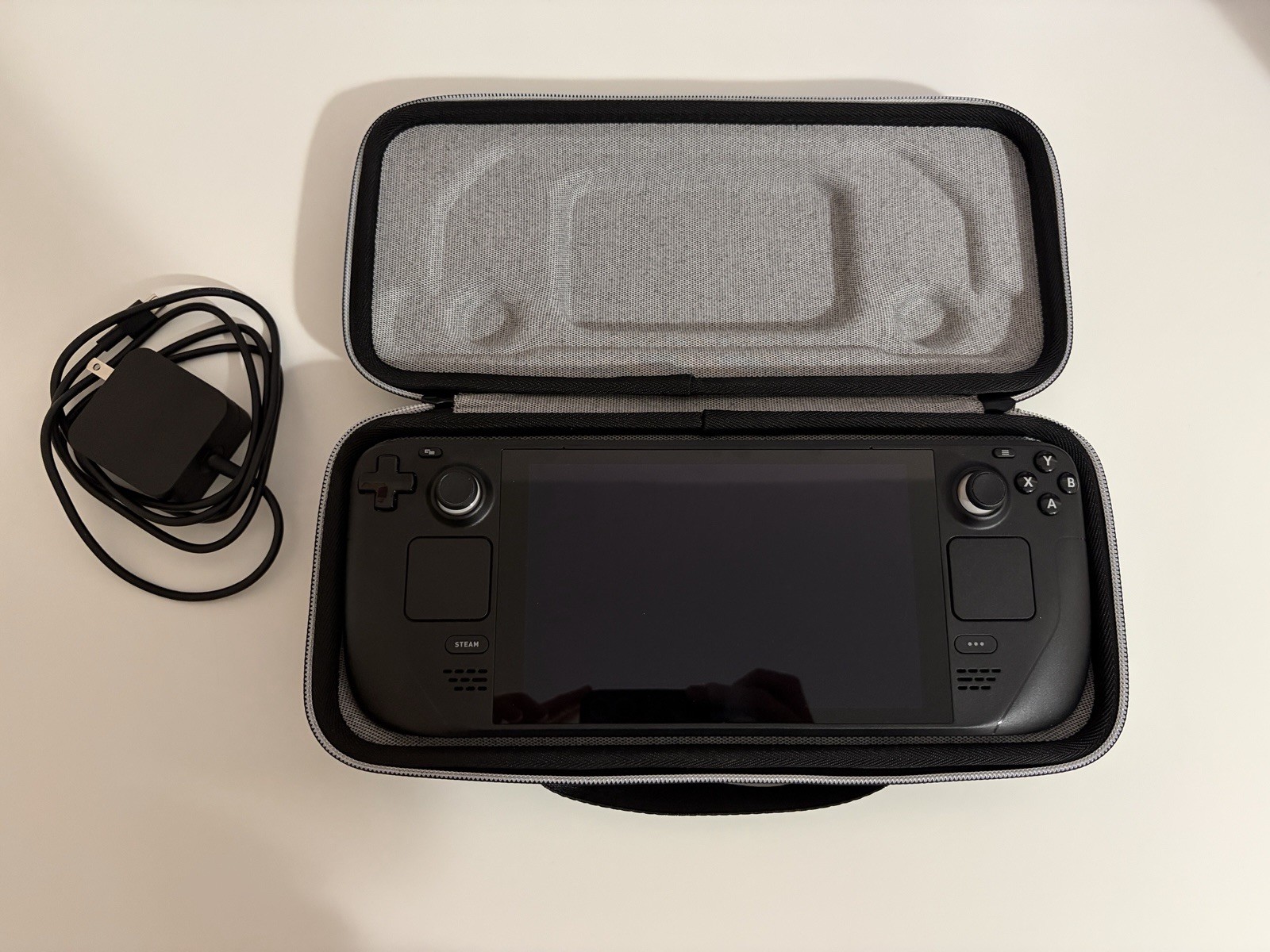 Steam Deck 256GB LCD w/ case and charger