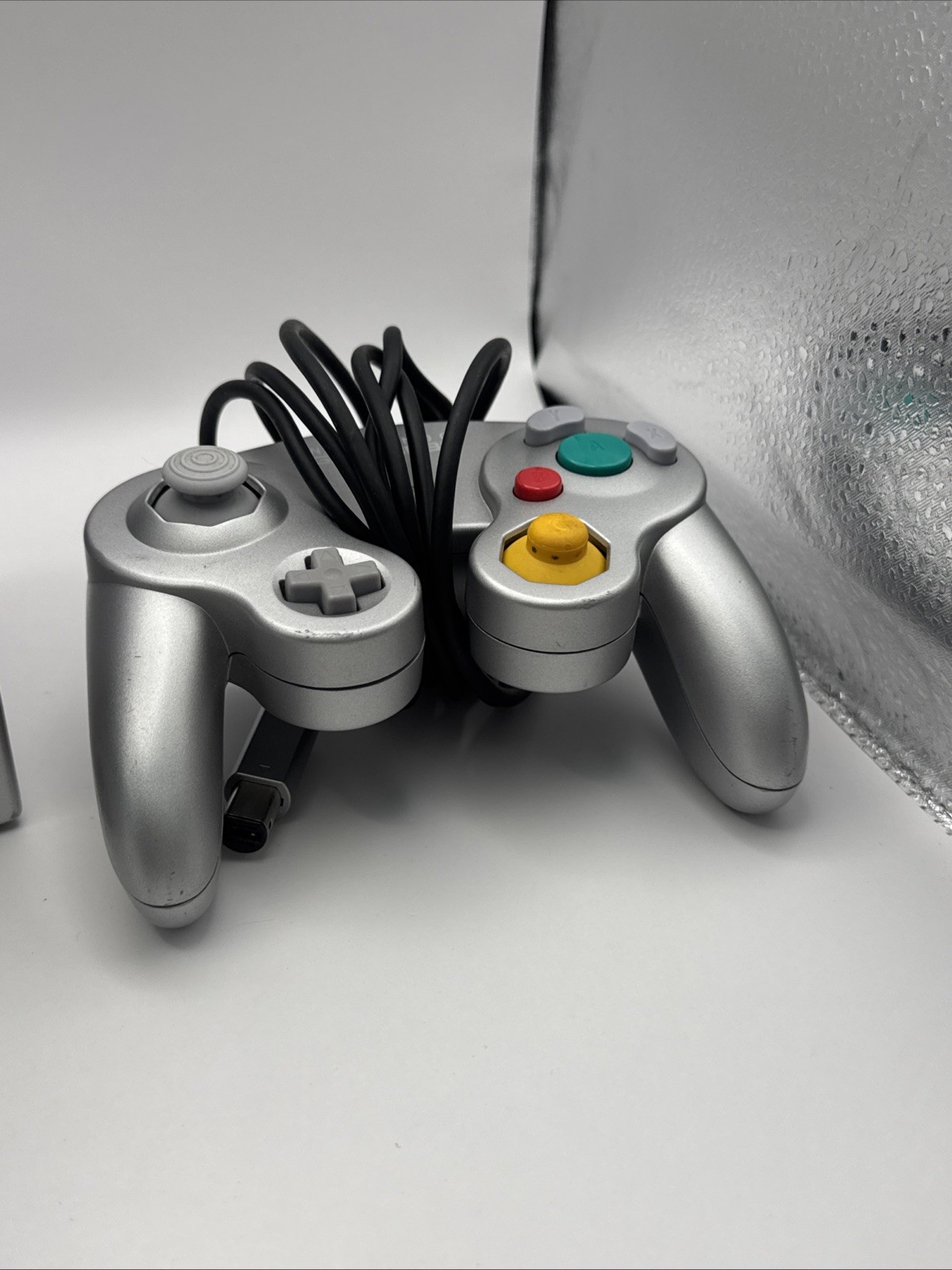 Nintendo GameCube Console DOL-101 Silver with Controller – No Cables – TESTED