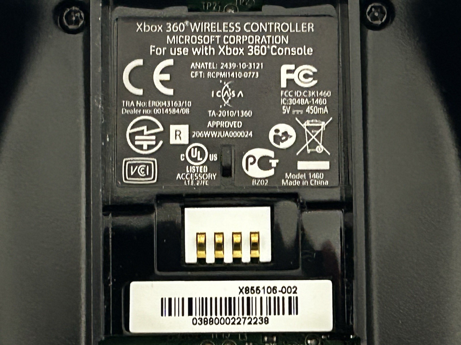 Microsoft Xbox 360 S 4GB + 250 GB Console – Black (1439)