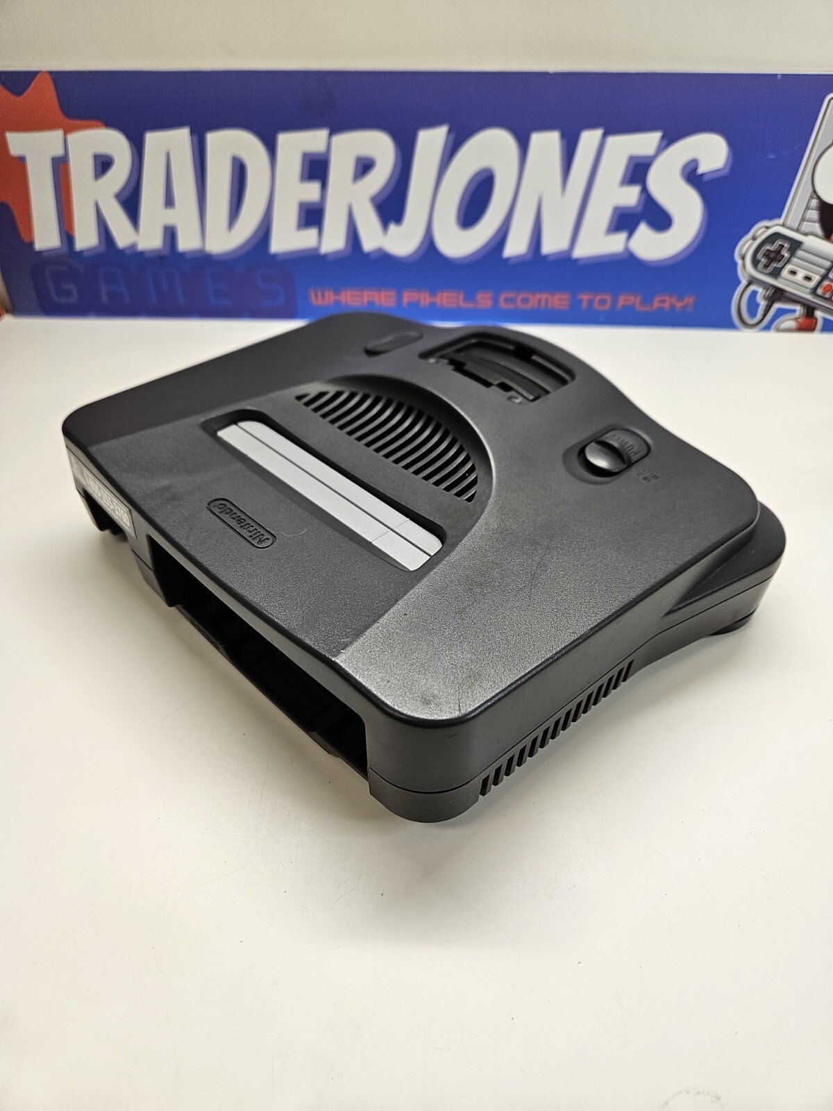 Nintendo 64 Console W/ Controller Jumper Pack & Cords
