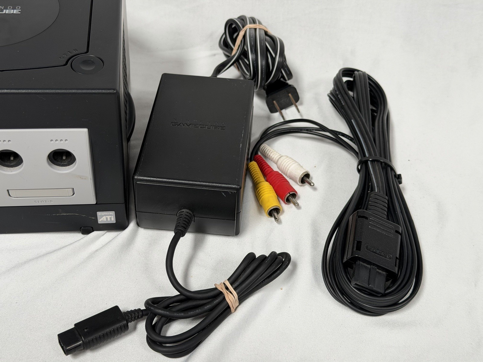 Nintendo GameCube Black Console DOL-101 W/ OEM Controller & Cables – Tested