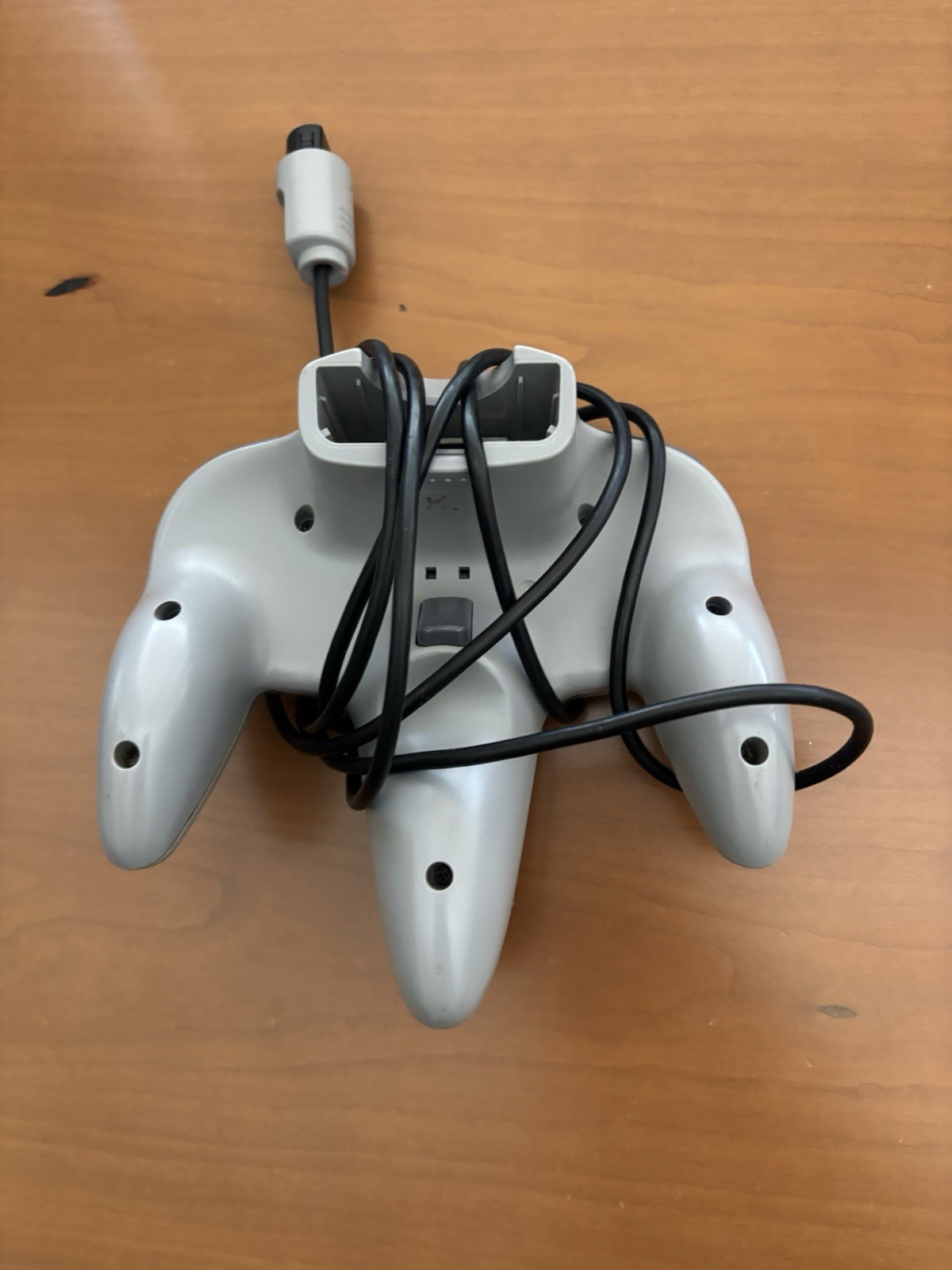 Nintendo 64 w Three Controllers!
