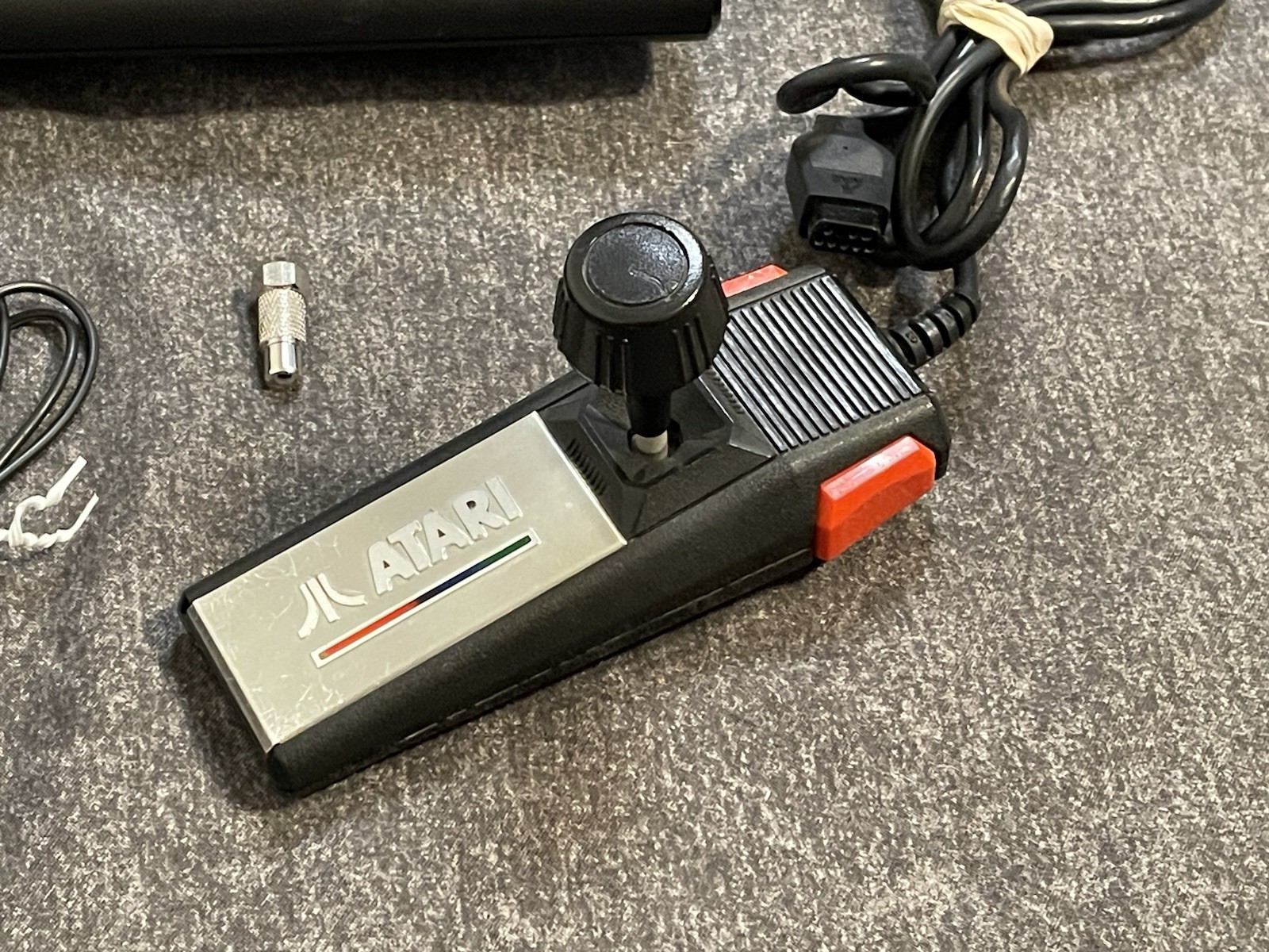 Atari 7800 Video Game Console 1 OEM Controller AV RF Adapter Cleaned Tested