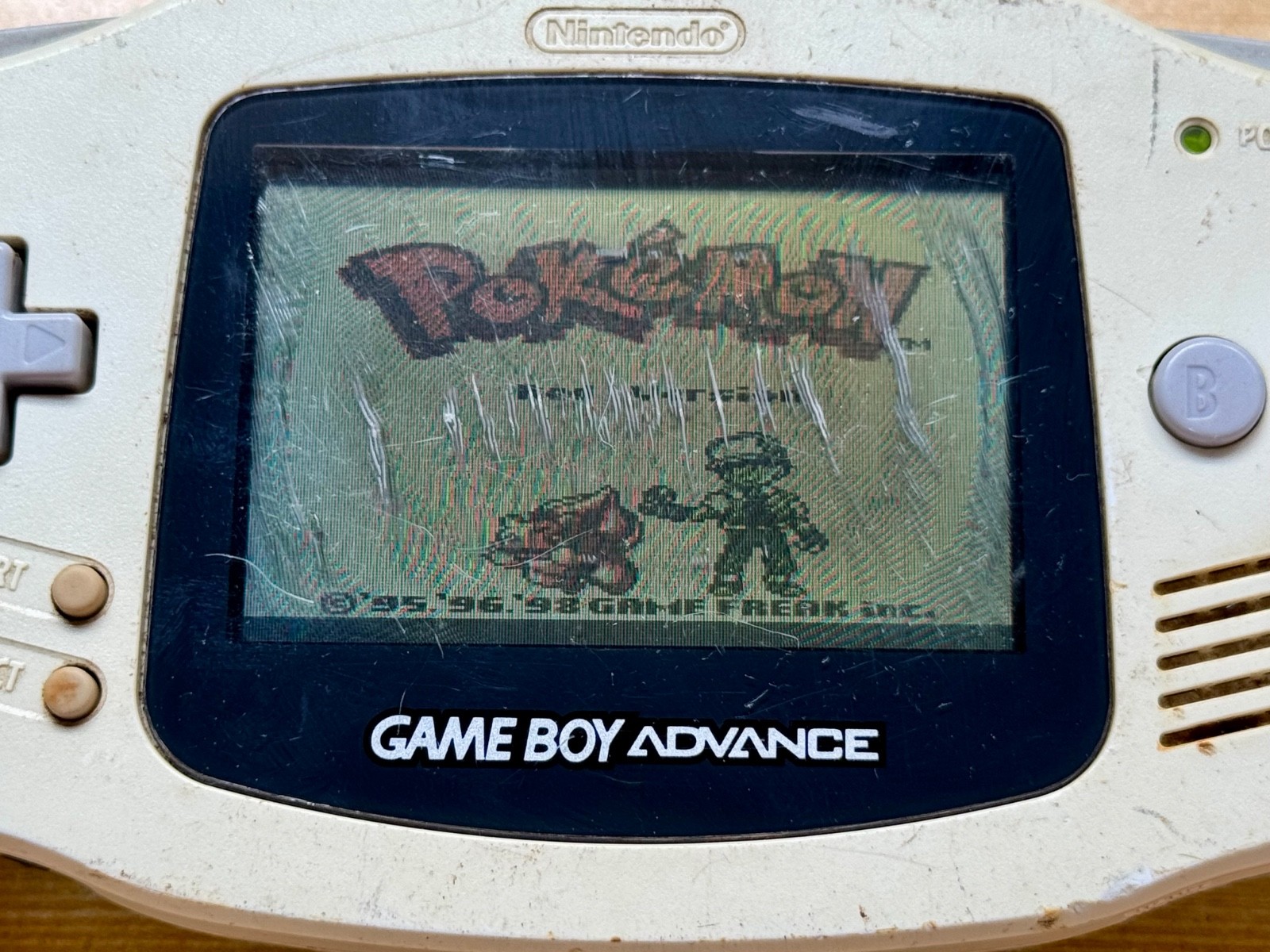 Nintendo Gameboy Advance AGB001 Pearl Ceramic White Handheld System Console GBA