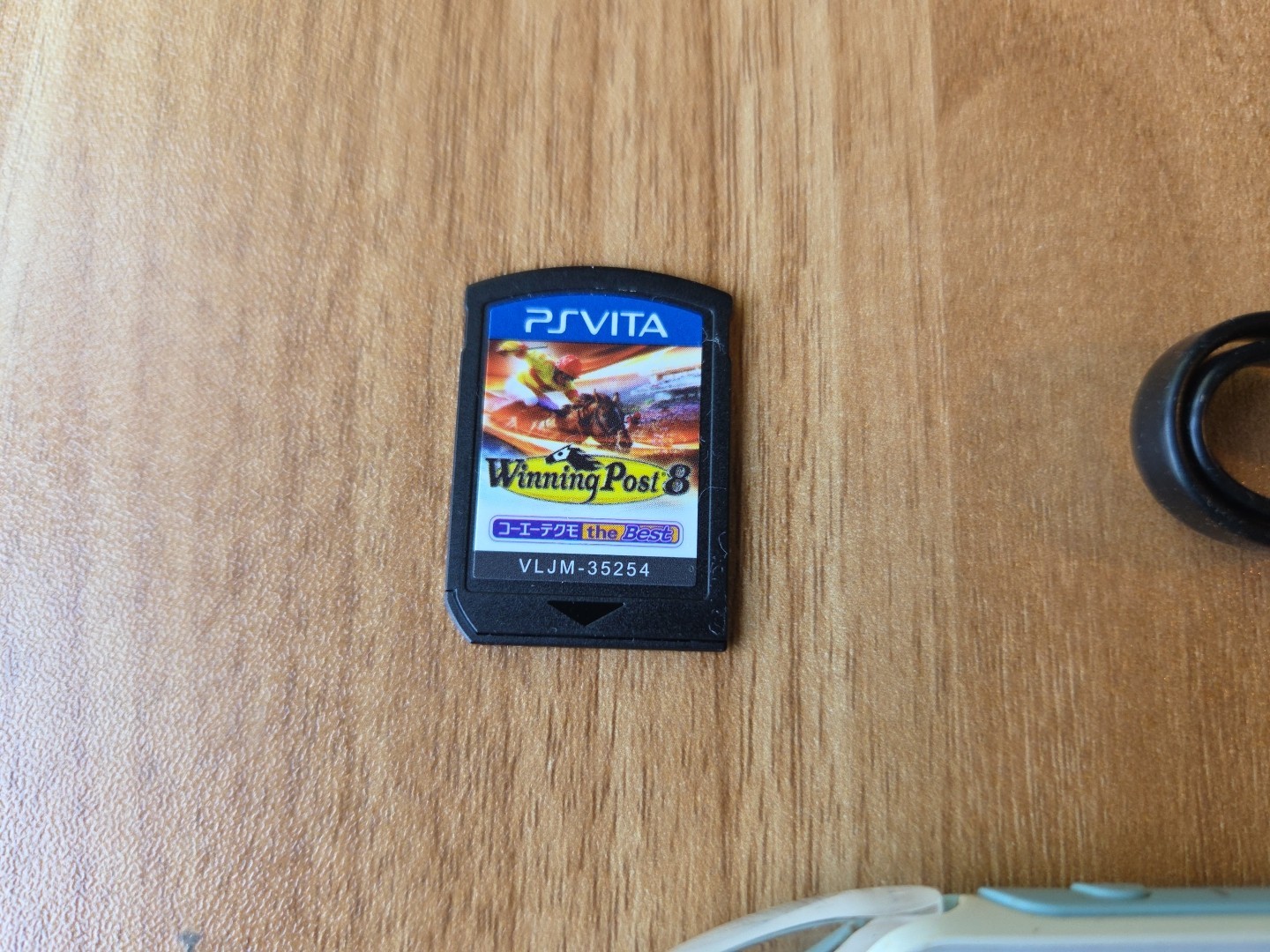 Sony PlayStation PS Vita PCH-2000 Light Blue with charger US SELLER