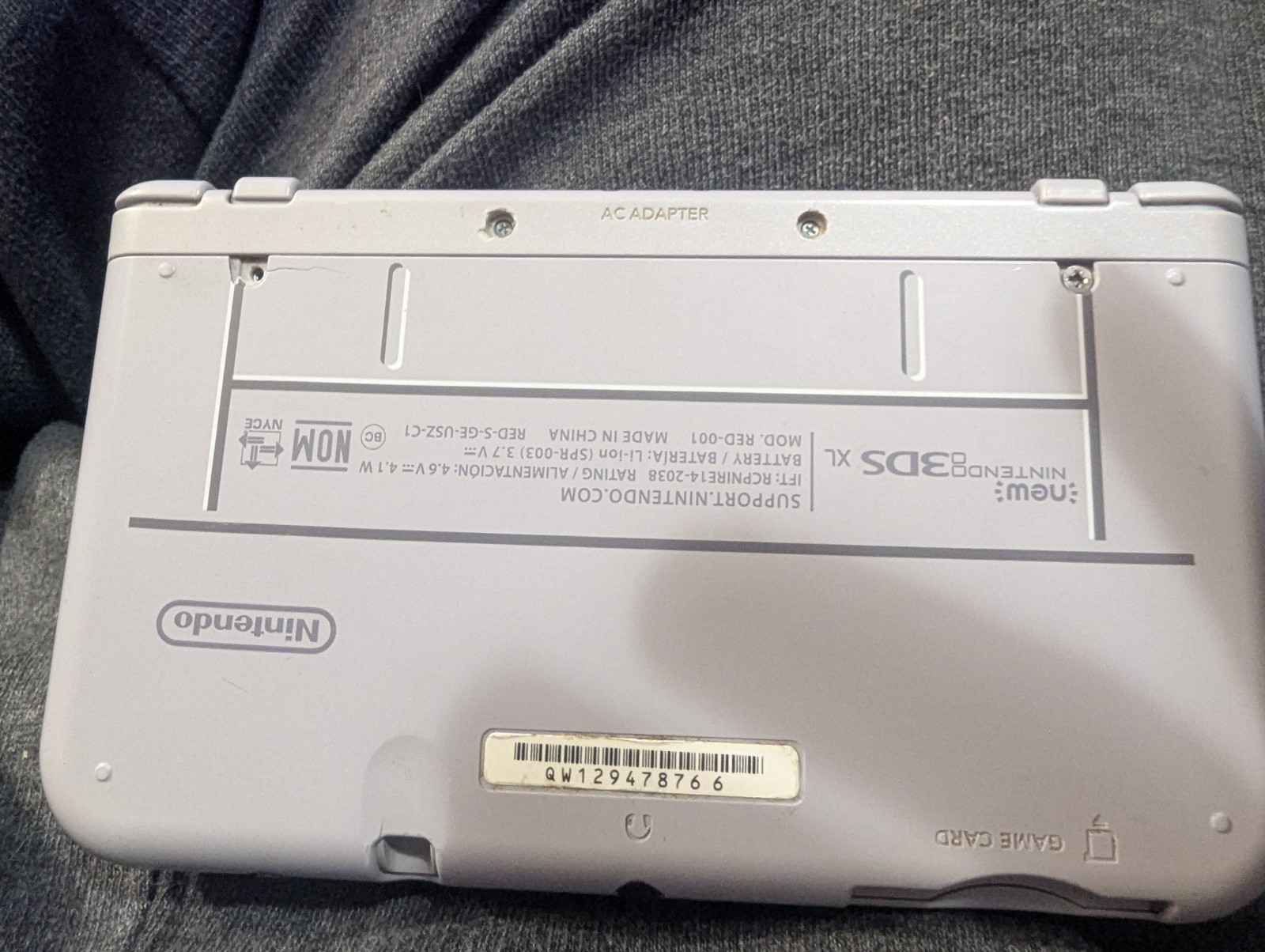 Nintendo New 3DS XL SNES Edition Gray Purple (parts/repairs only)