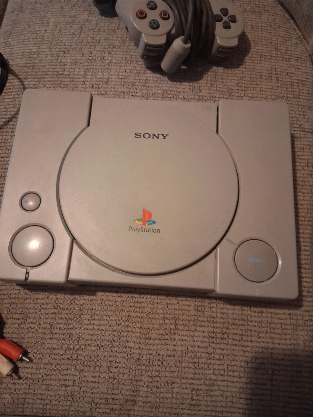 Tested Sony PlayStation 1 PS1 Gray Console w/ 2 Controllers, Composite RCA AV