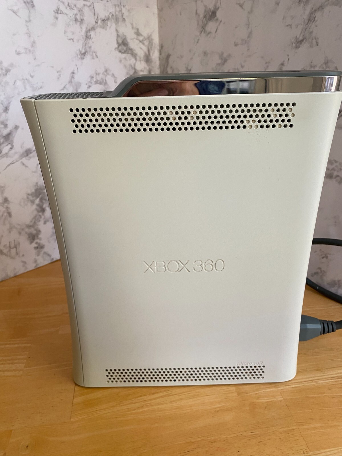 Microsoft Xbox 360 Console – Matte White – Parts ONLY