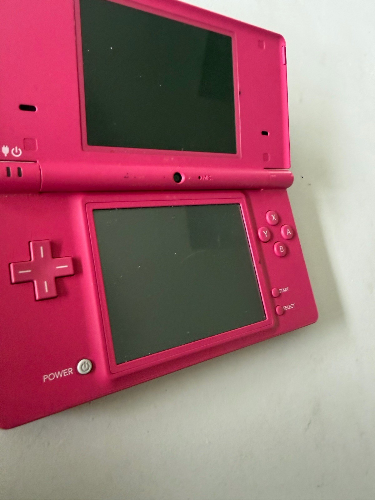 Nintendo DSi Style Boutique Pink Handheld System