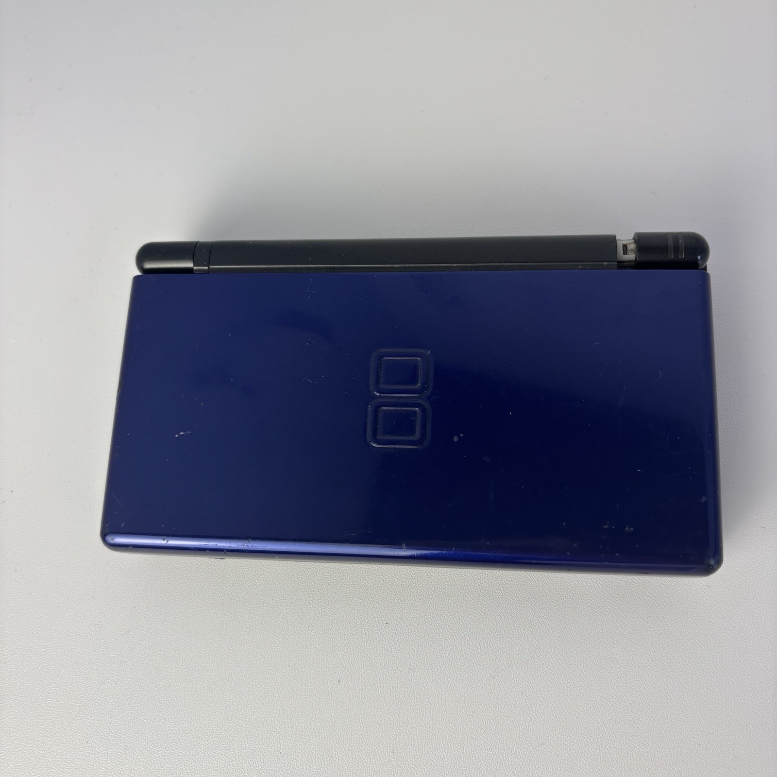 Nintendo DS Lite Handheld System – Blue/ Black POWERS ON