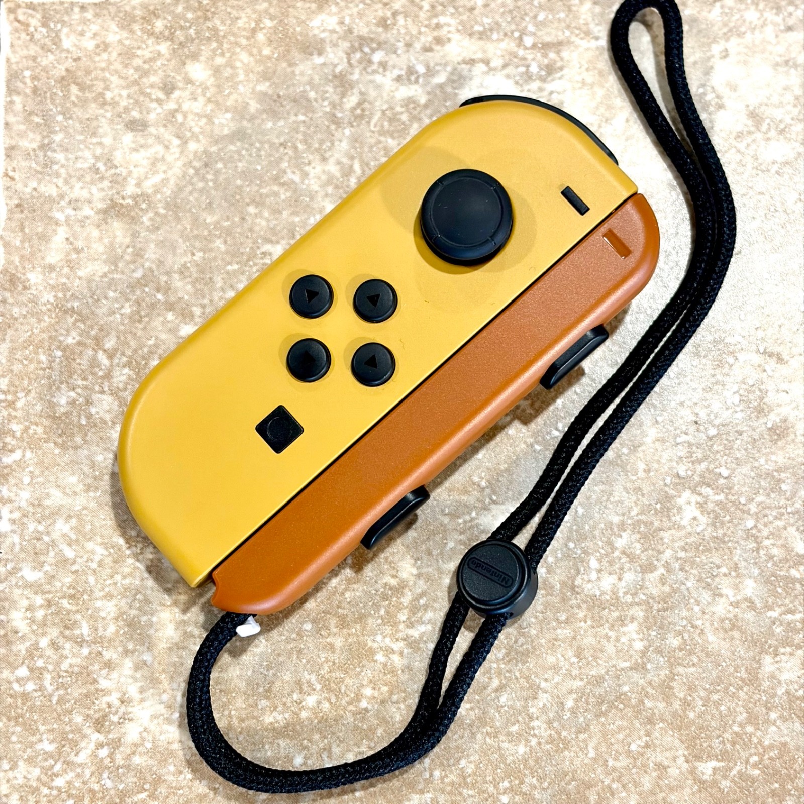 Pokemon Let’s Go Eevee Pikachu OEM Nintendo Switch Joy-Con (L)/(R) DOCK Official