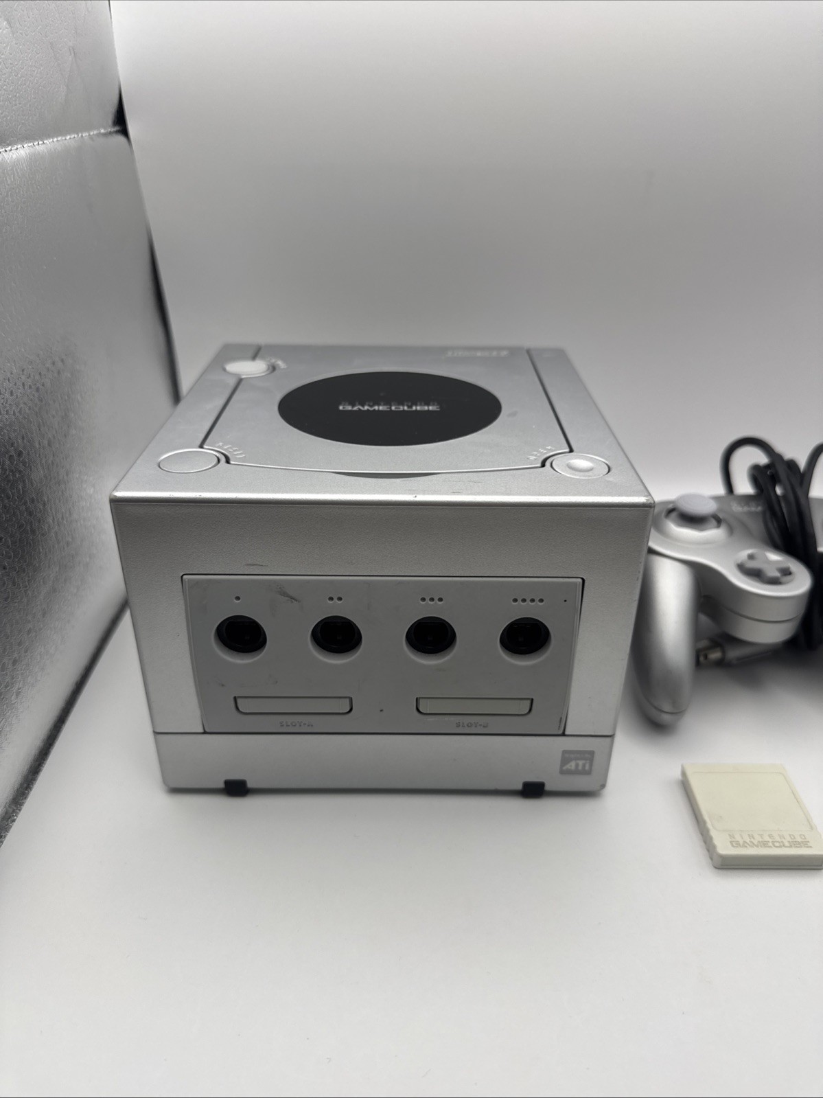 Nintendo GameCube Console DOL-001 Silver with Controller – No Cables – TESTED