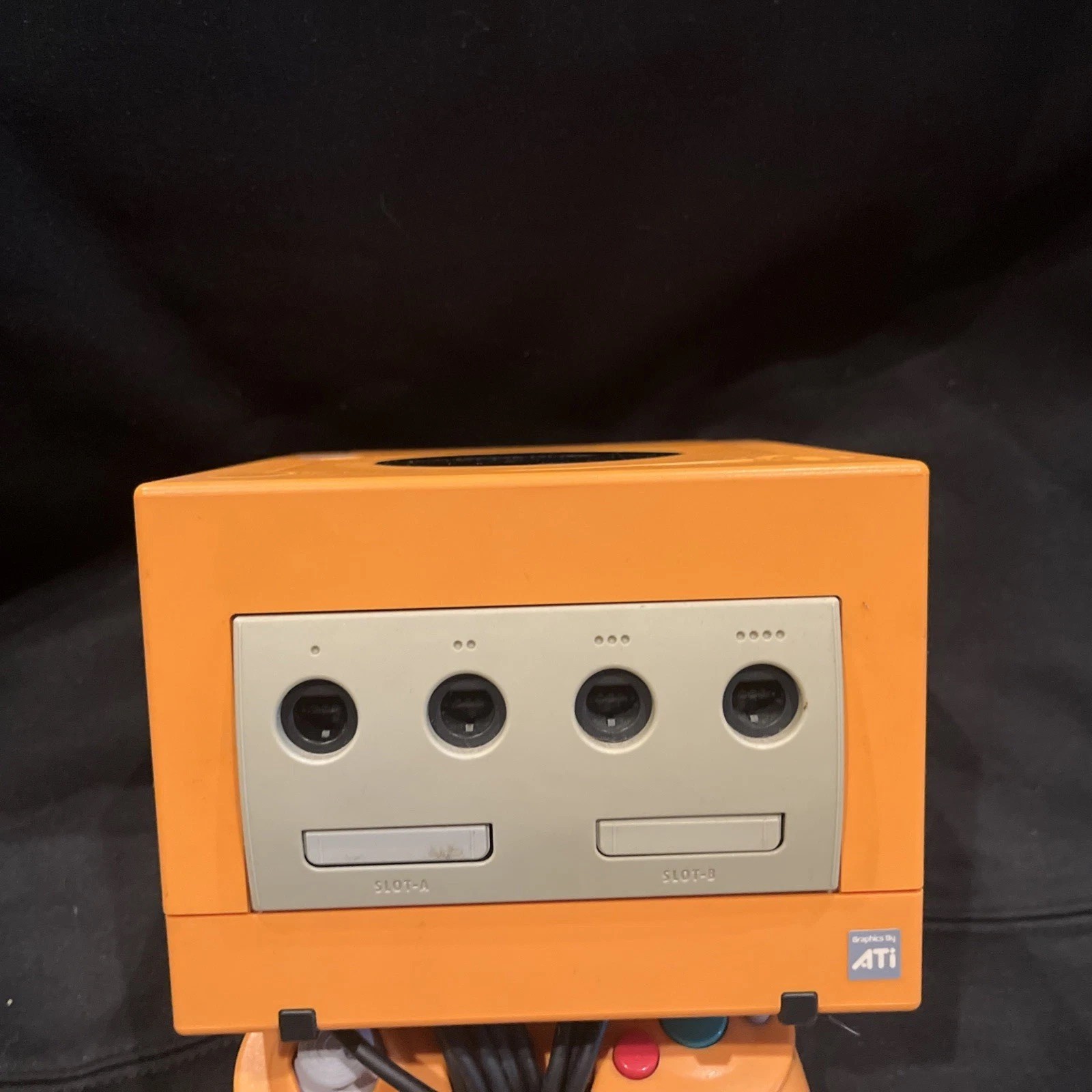 Nintendo GameCube Spice Orange Japan Exclusive W Controller & 2 Games