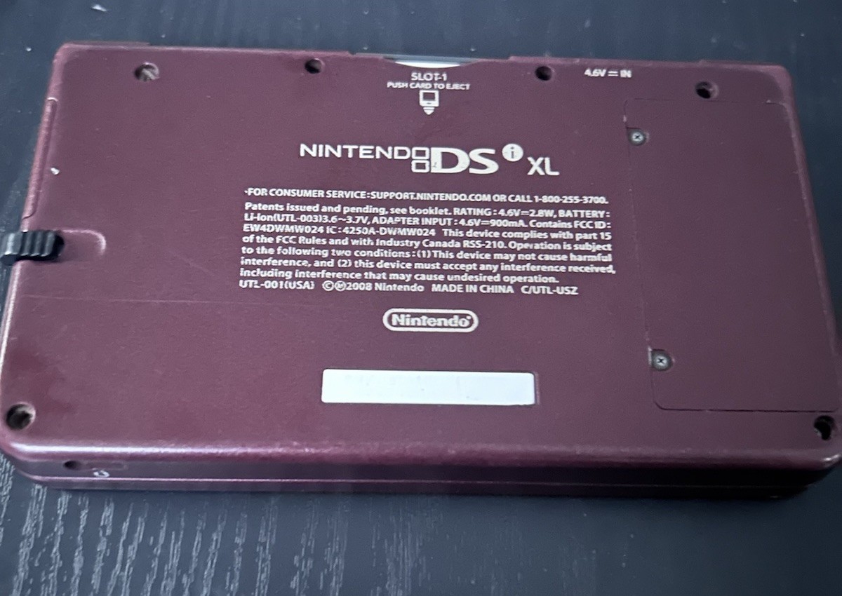 Nintendo DSi XL -Burgundy PRELOADED SD WITH GAMES