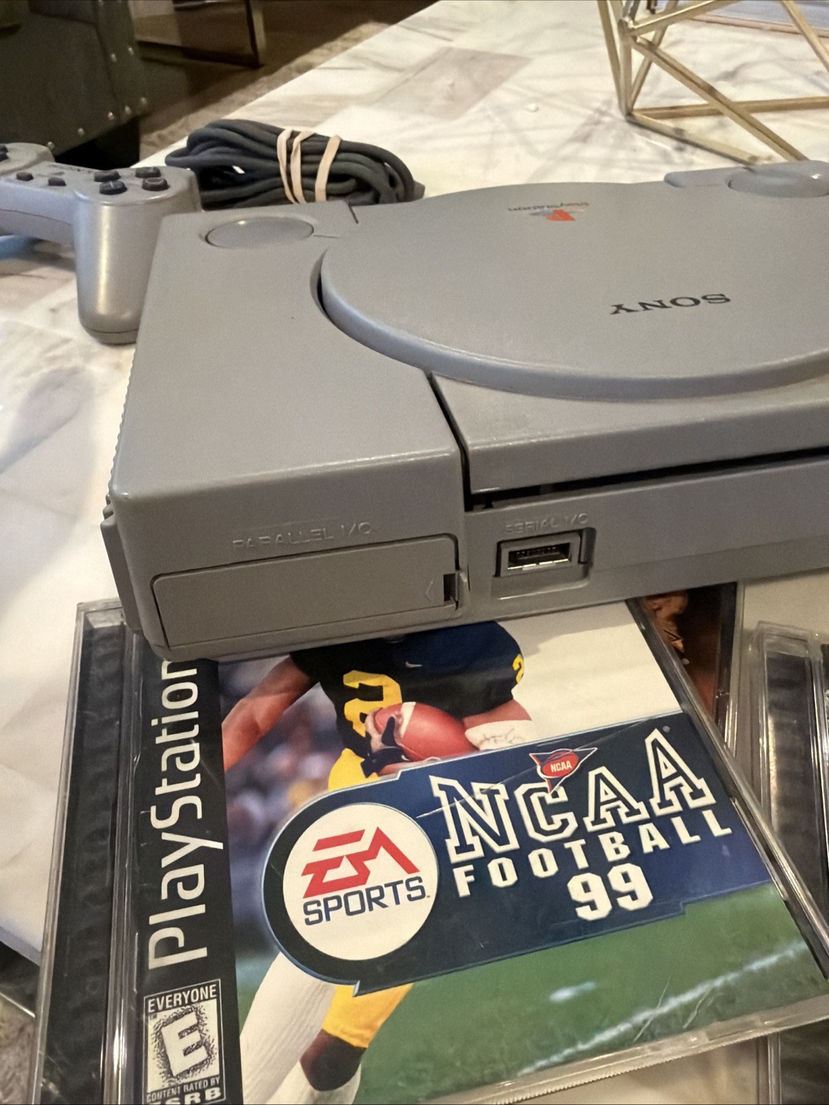 Sony PlayStation 1 PS1 SCPH-7001 Console OEM Controller Tomb Raider 2 + 2 Games
