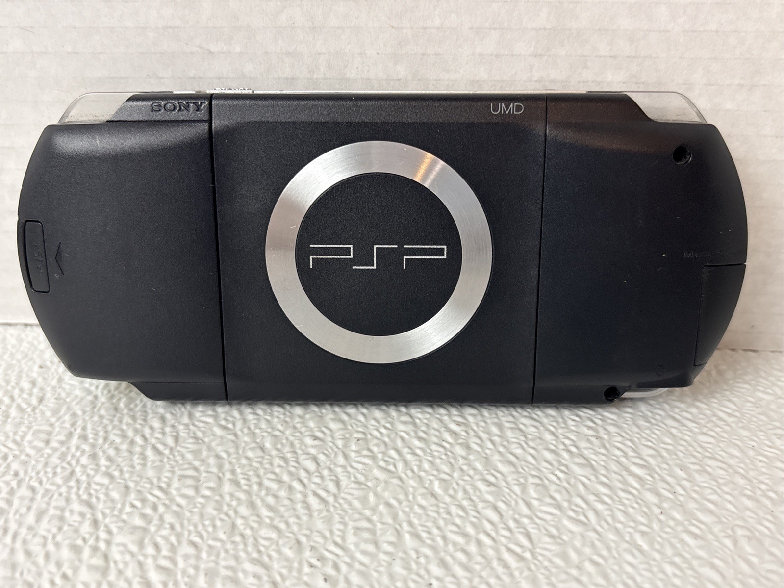 Sony PSP Console (PSP1001) w 32MB Stick Battery & OEM Charger Tested