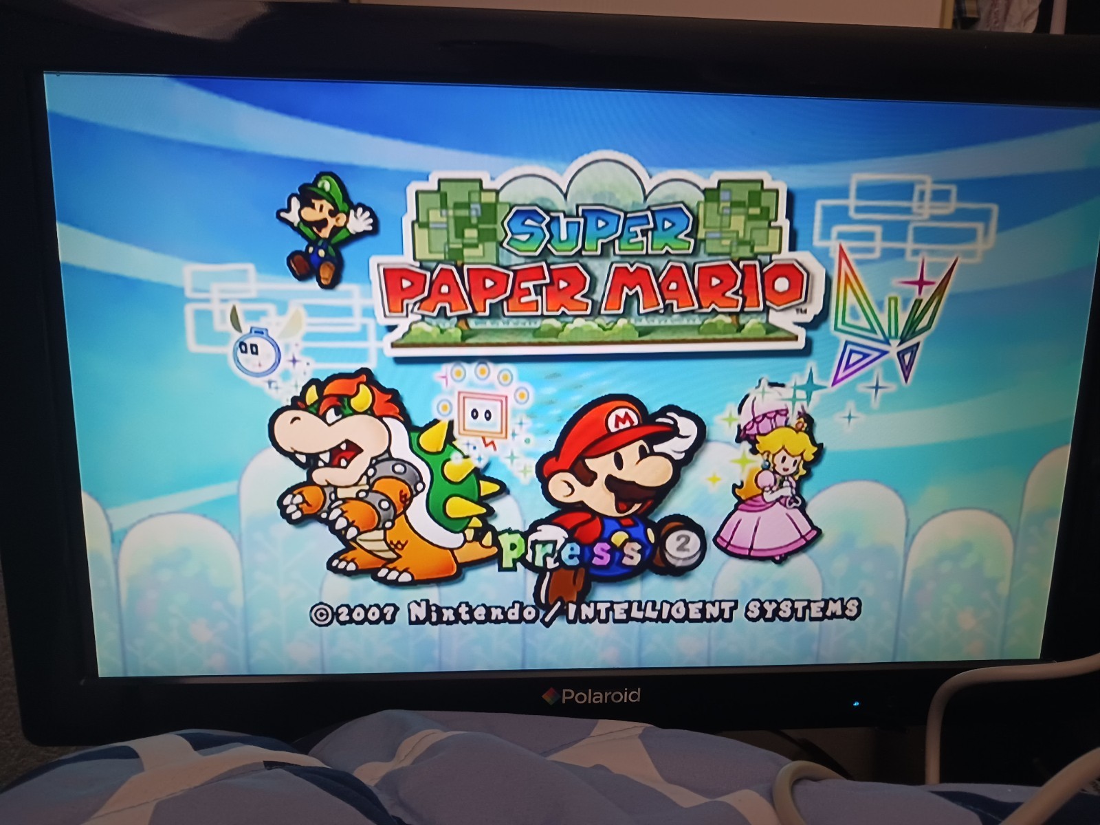 Nintendo Wii Console Bundle (RVL-001) Super Paper Mario GameCube Compatible