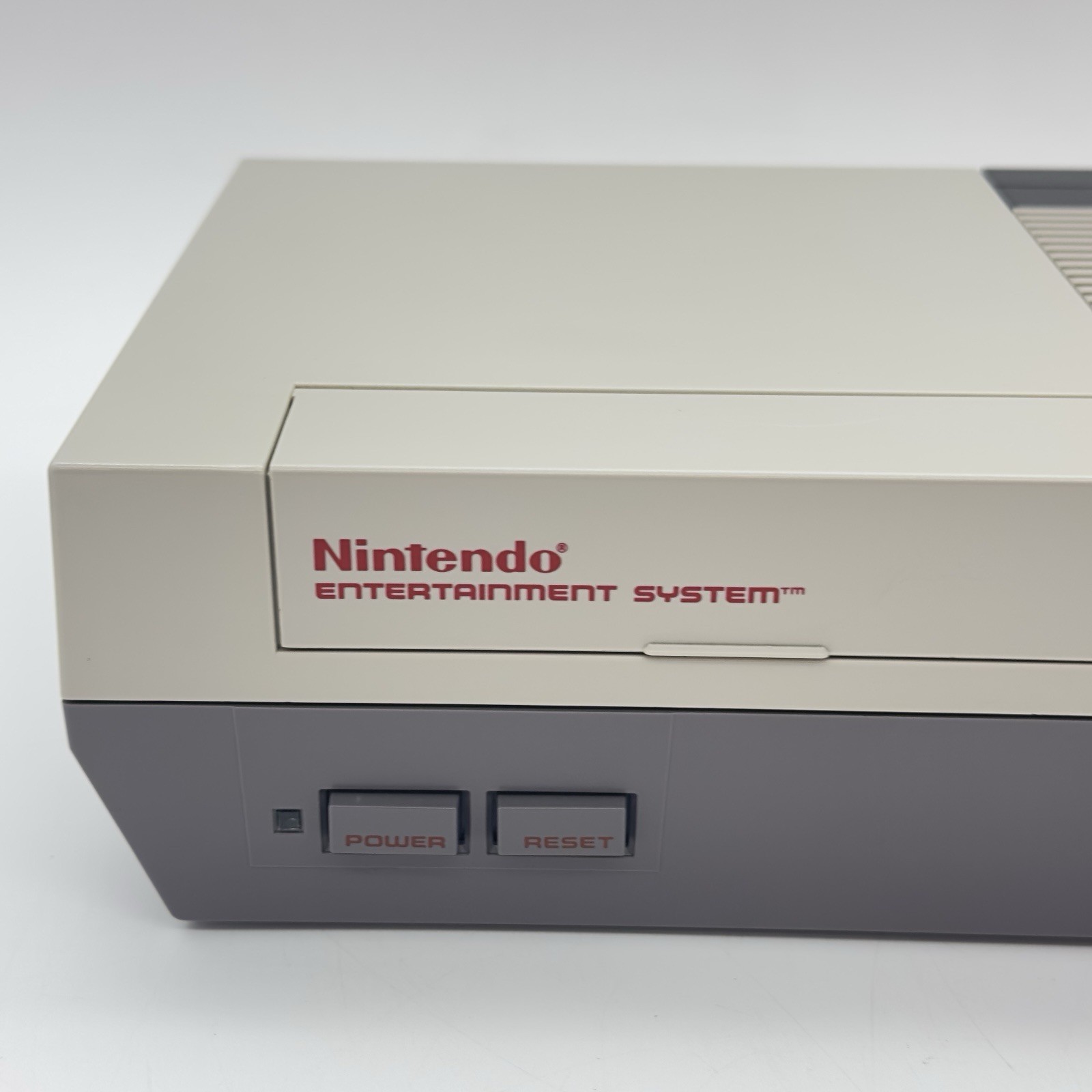 Nintendo NES Console NES-001 System Bundle TESTED Controller 4 Games Cables READ