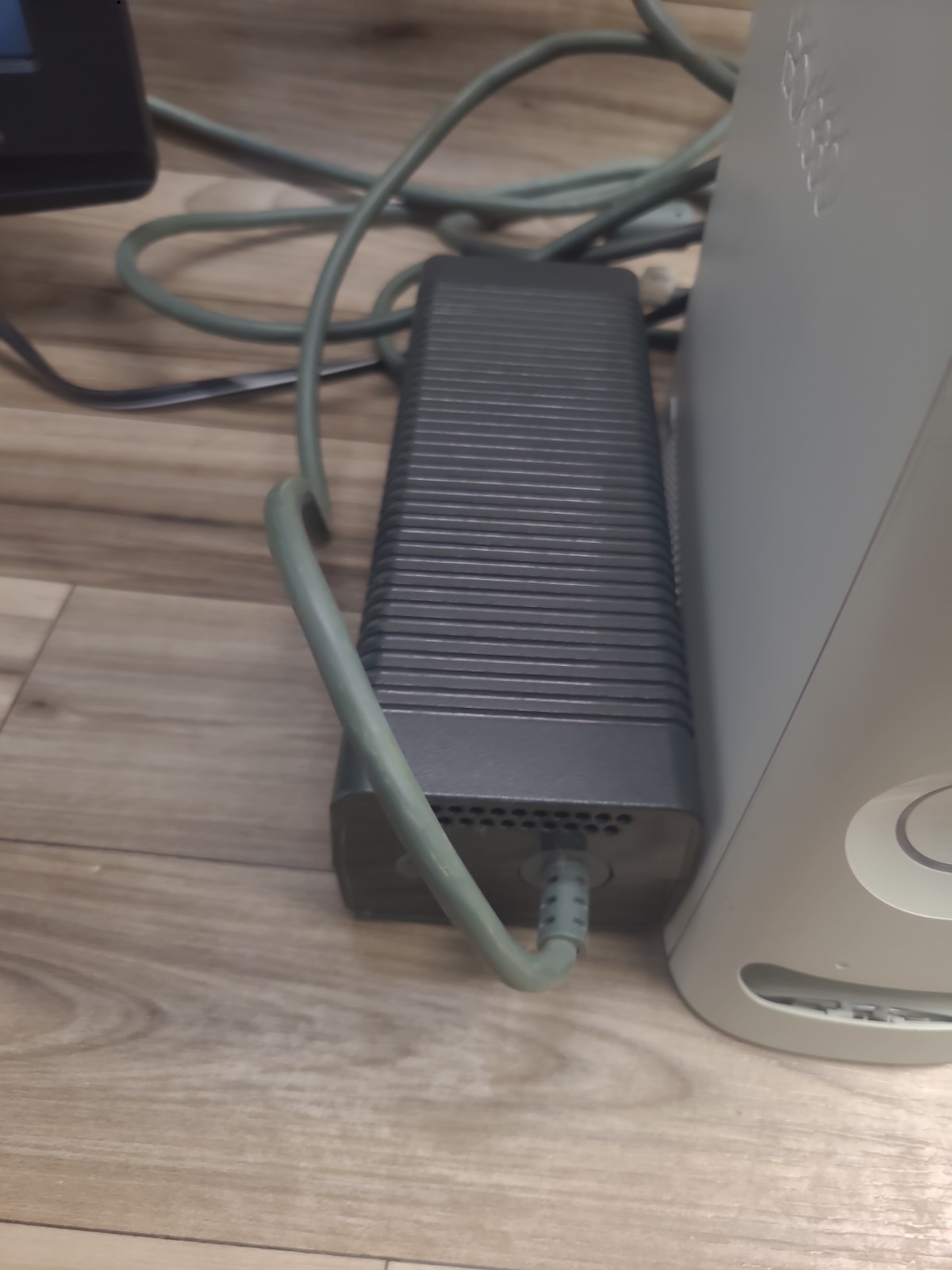 Microsoft Xbox 360 White Console Only – Working – W/ Power Supply And A/V Chord