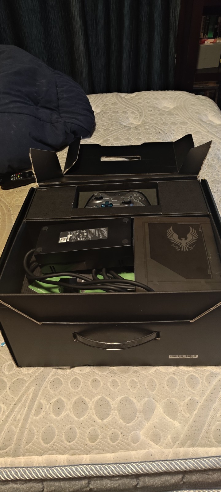 Xbox One Limited Edition Halo 5 Guardians 1.6TB Console (2TB Internal SSD)