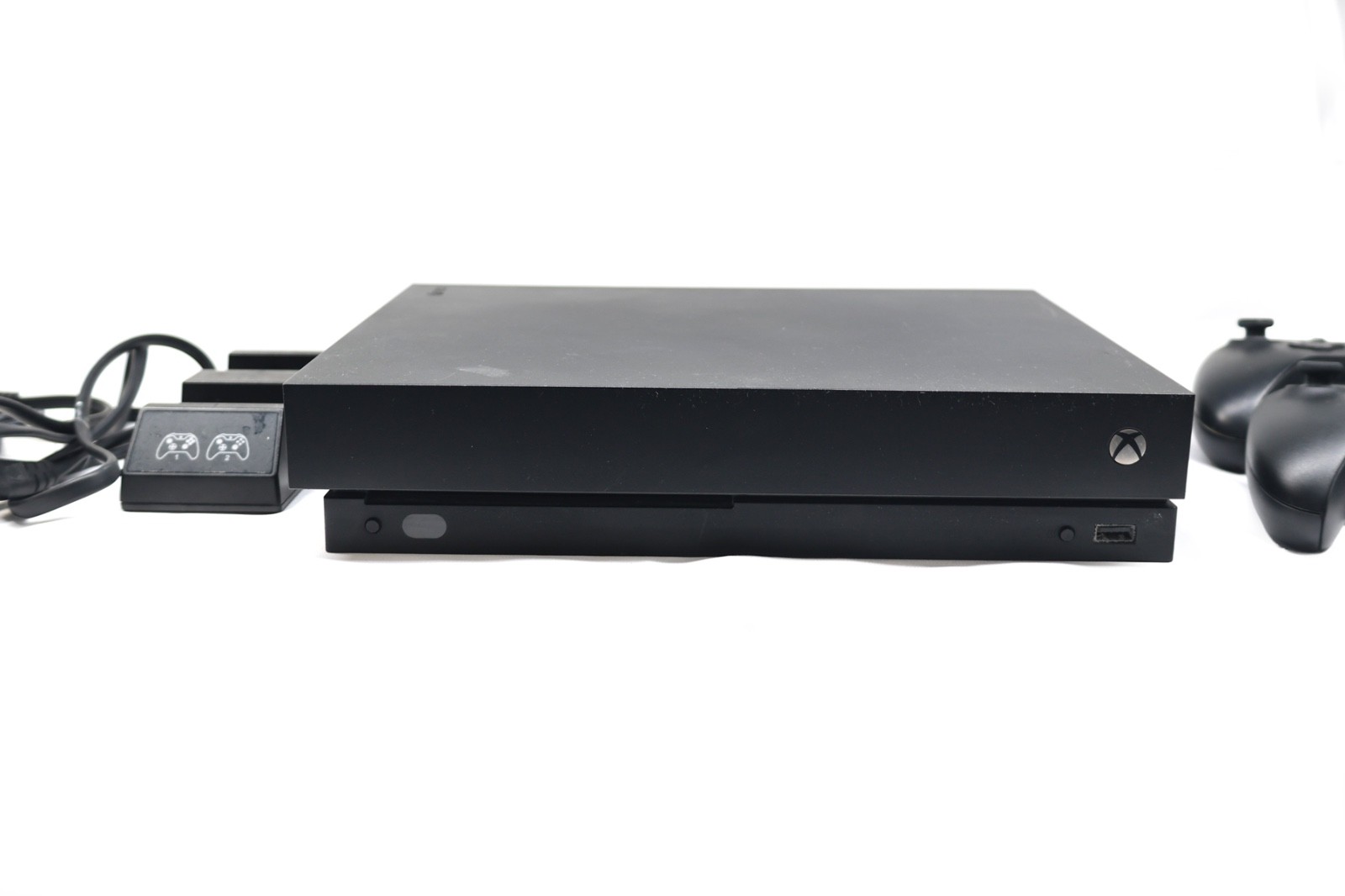 Xbox One X 1TB Console Bundle – 2 Wireless Controllers + Media Remote