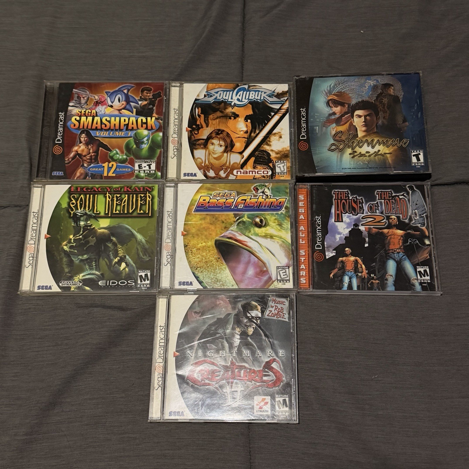 Region Free Sega Dreamcast Console Lot – 7 Games 4 Controllers S-Video