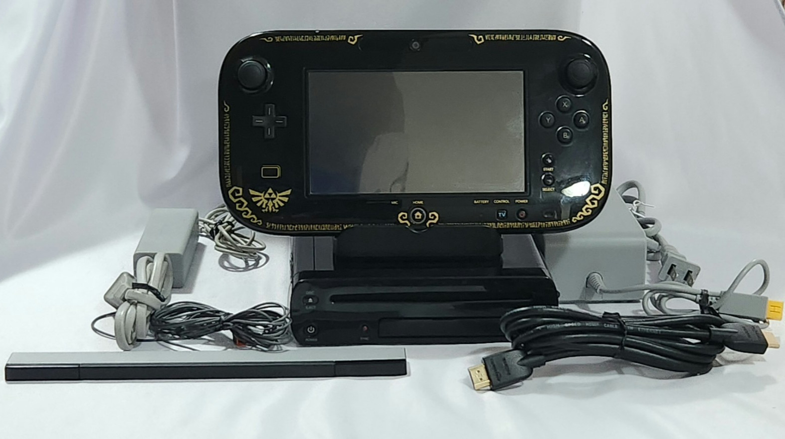 Nintendo Wii U Zelda GamePad Bundle WUP-101(02) Tested Sensor Bar Cords HDMI
