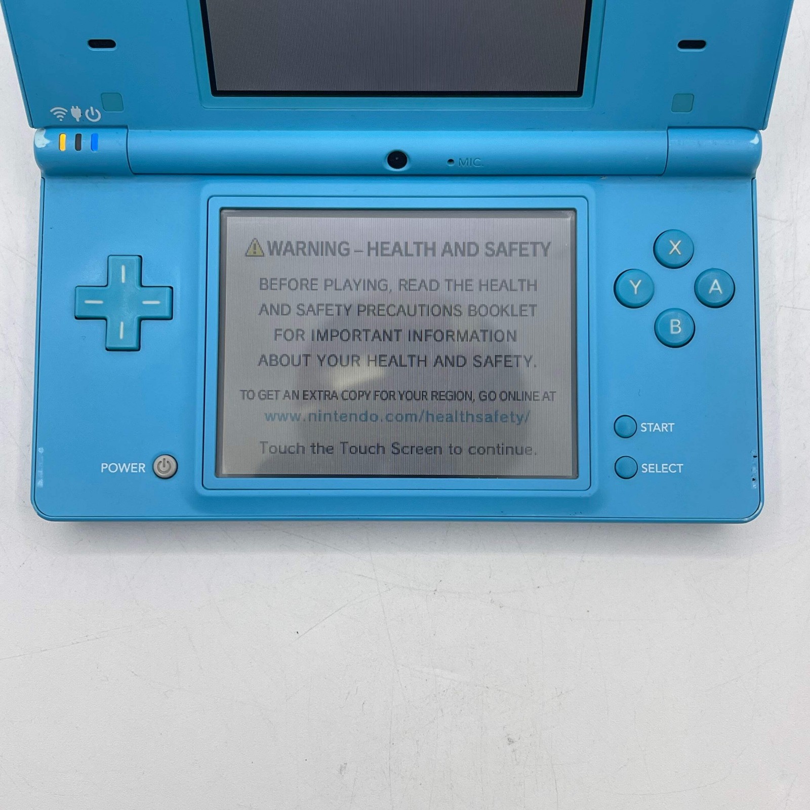 Nintendo DSi Handheld Game Console TWL-001 Aqua Blue