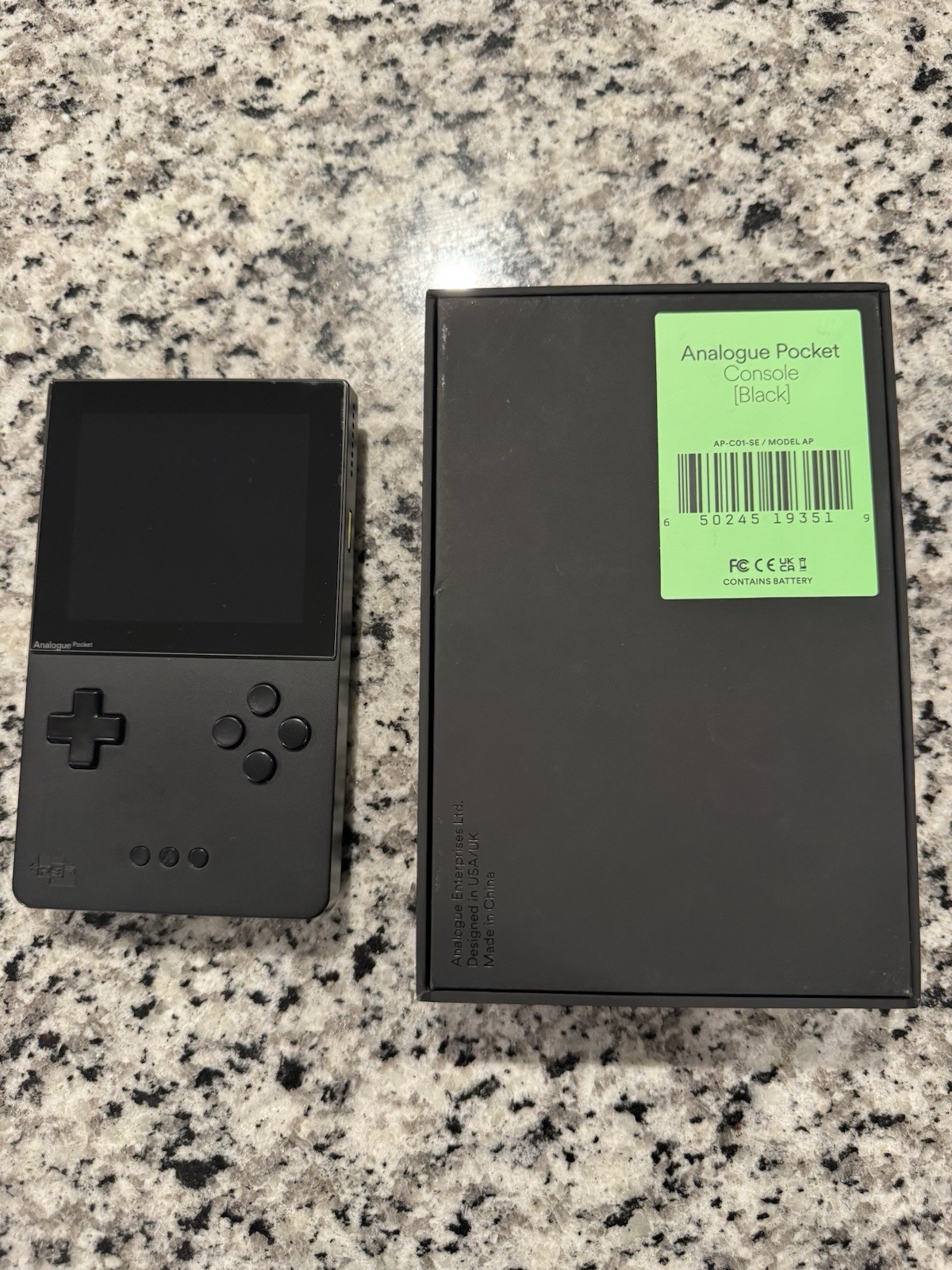 Analogue Pocket Handheld System Black, Open Box