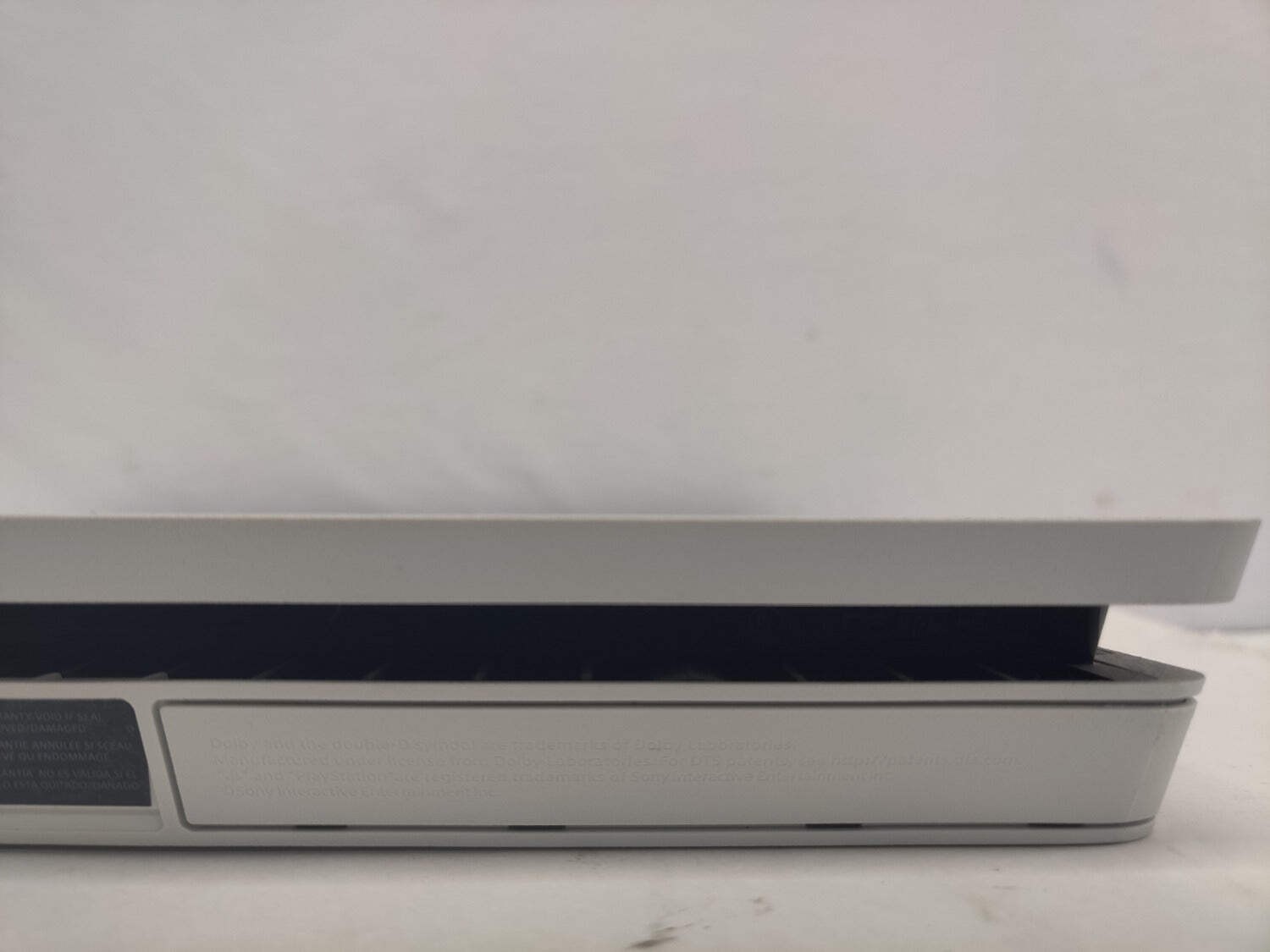 Sony PlayStation 4 Slim PS4 500GB White Console Gaming System CUH-2015A