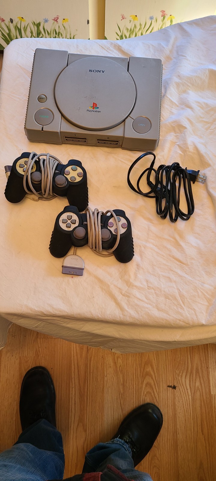 Sony PlayStation 1 PS1 Video Game System Bundle With 2 Controllers & Power Cord