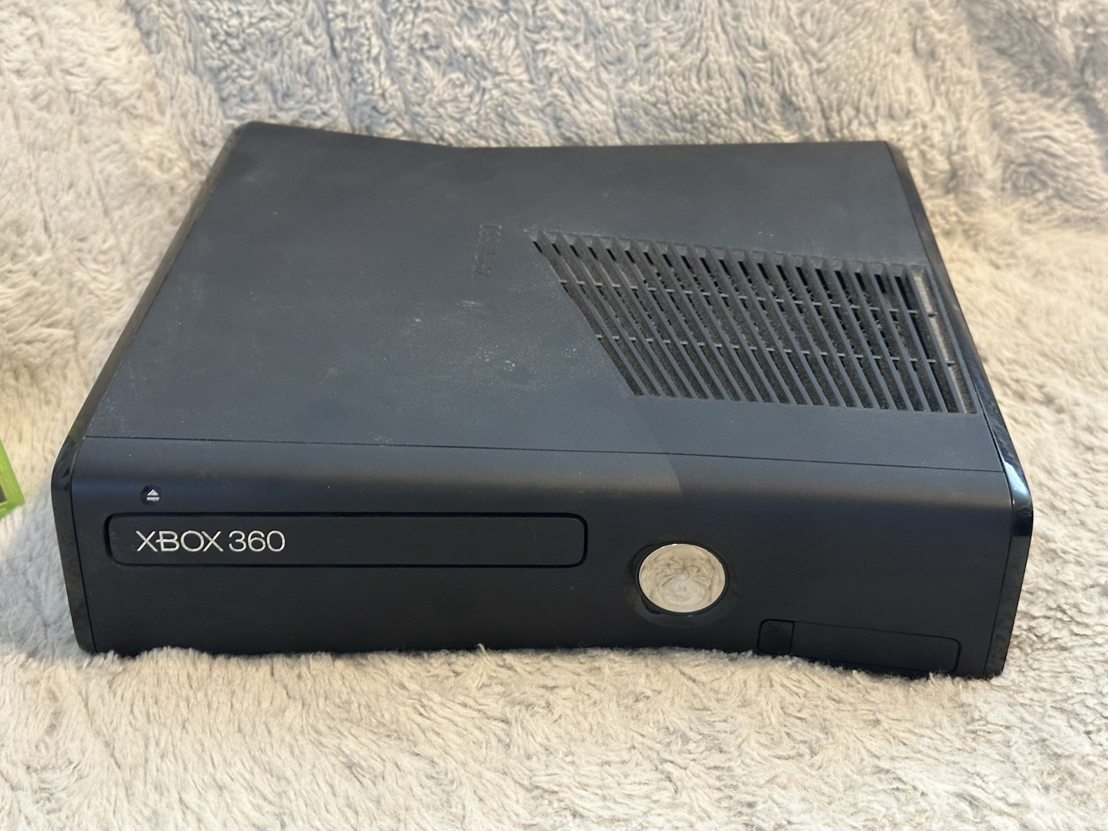 Microsoft Xbox 360 S Slim 4GB Console – Model 1439 Black Console & Halo 4 Only