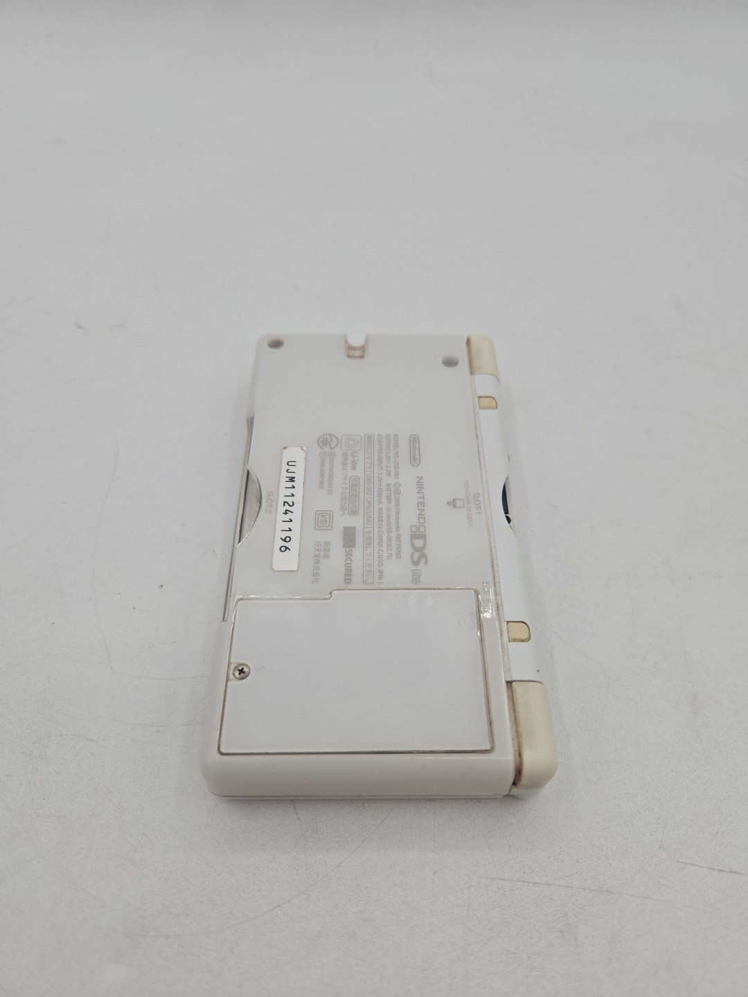 Nintendo DS Lite Polar White Handheld System Bundle Charger Game Stylus Clean!!!