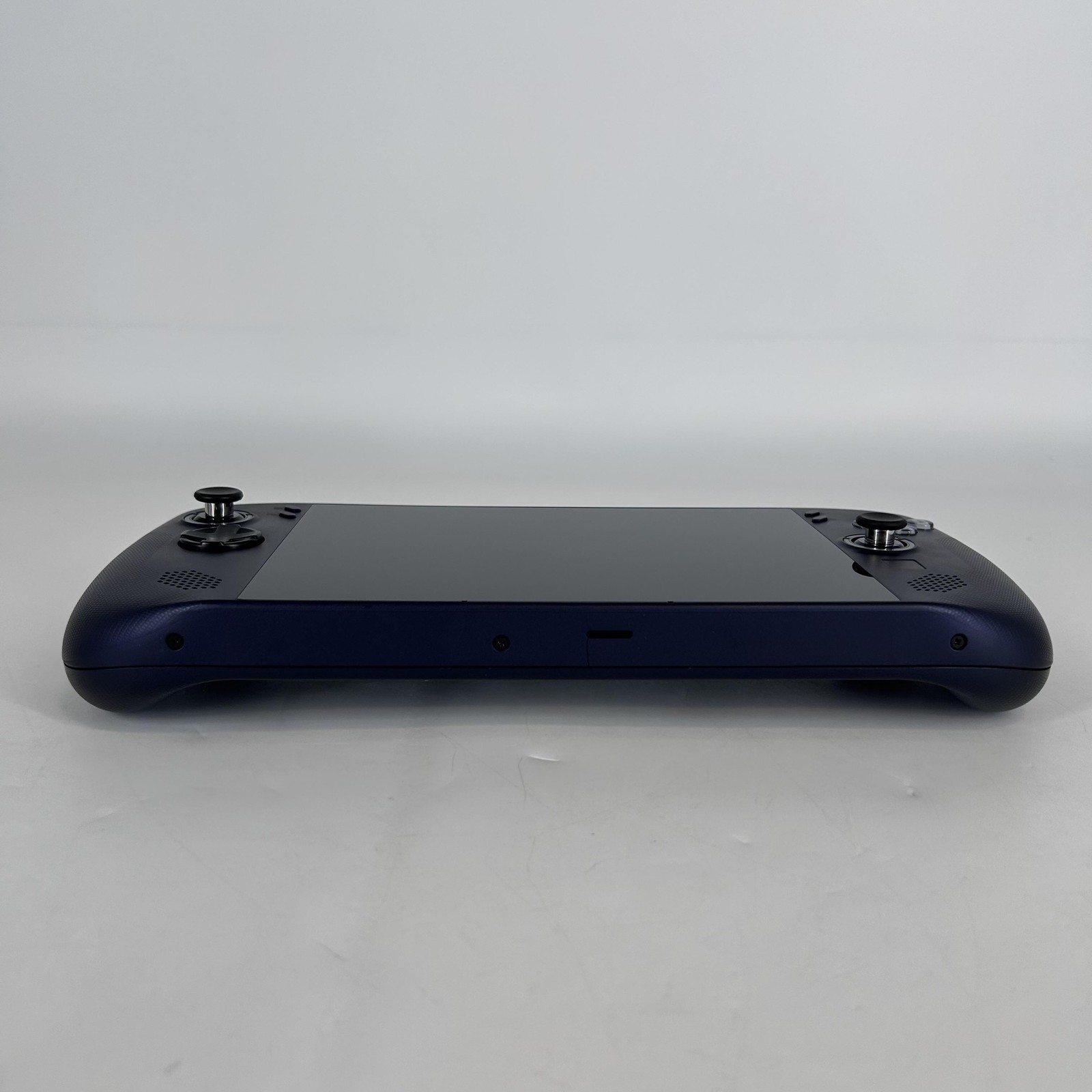Lenovo Legion Go S Handheld Console Nebula Nocturne 1TB 32GB w/ Charger – Good