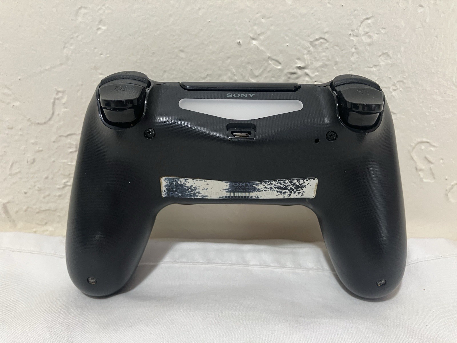 Sony Playstation 4 PS4 Console CUH-1001A CLEAN NEW THERMAL PASTE 500GB 3 Games++