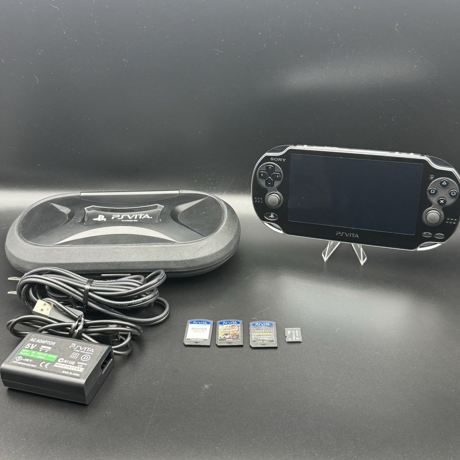 PS Vita PCH-1001 Bundle Console – Charger, RARE Vault Case & 3 Games! FAST SHIP!